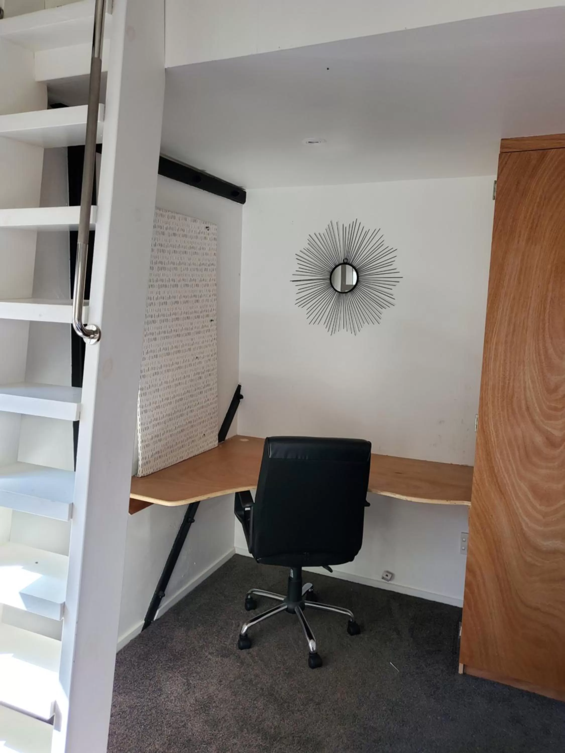 Business facilities in U Boutique Hotel, SureStay Collection by BW