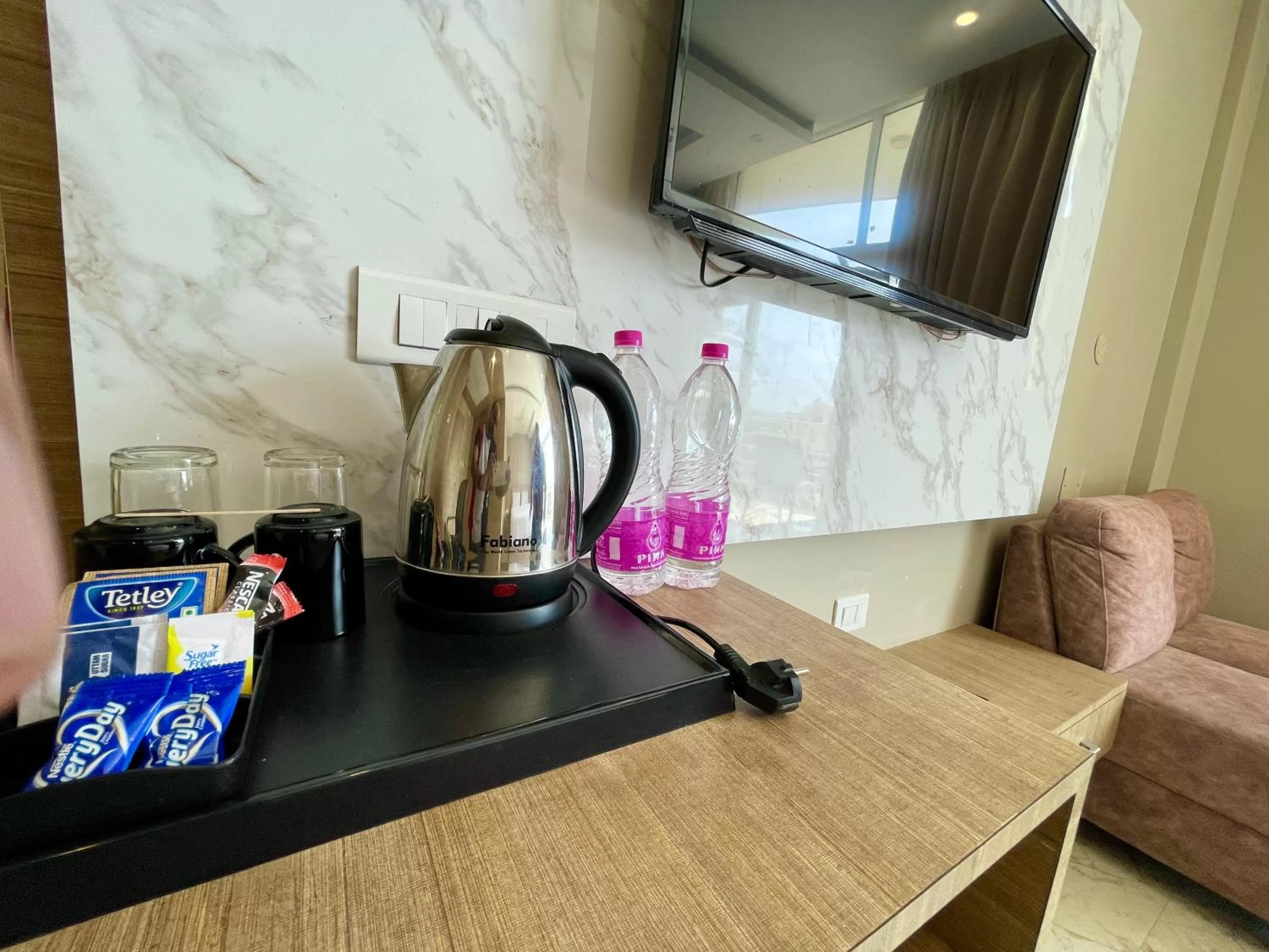 Hotel TBS sea view ! Puri