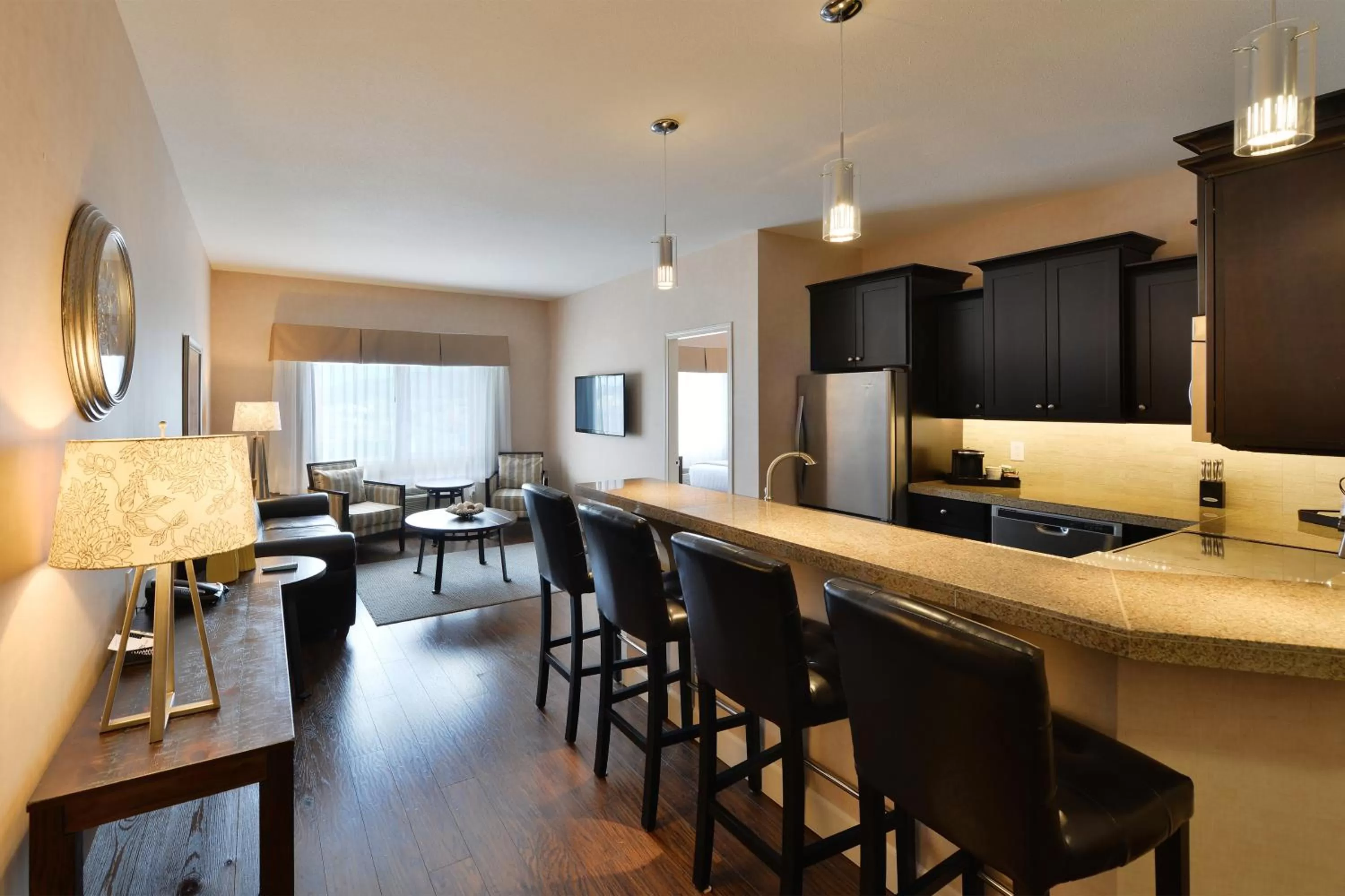 Kitchen or kitchenette in Prestige Cranbrook Hotel, BW Premier Collection