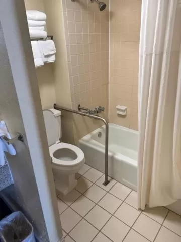 Days Inn by Wyndham Asheville West