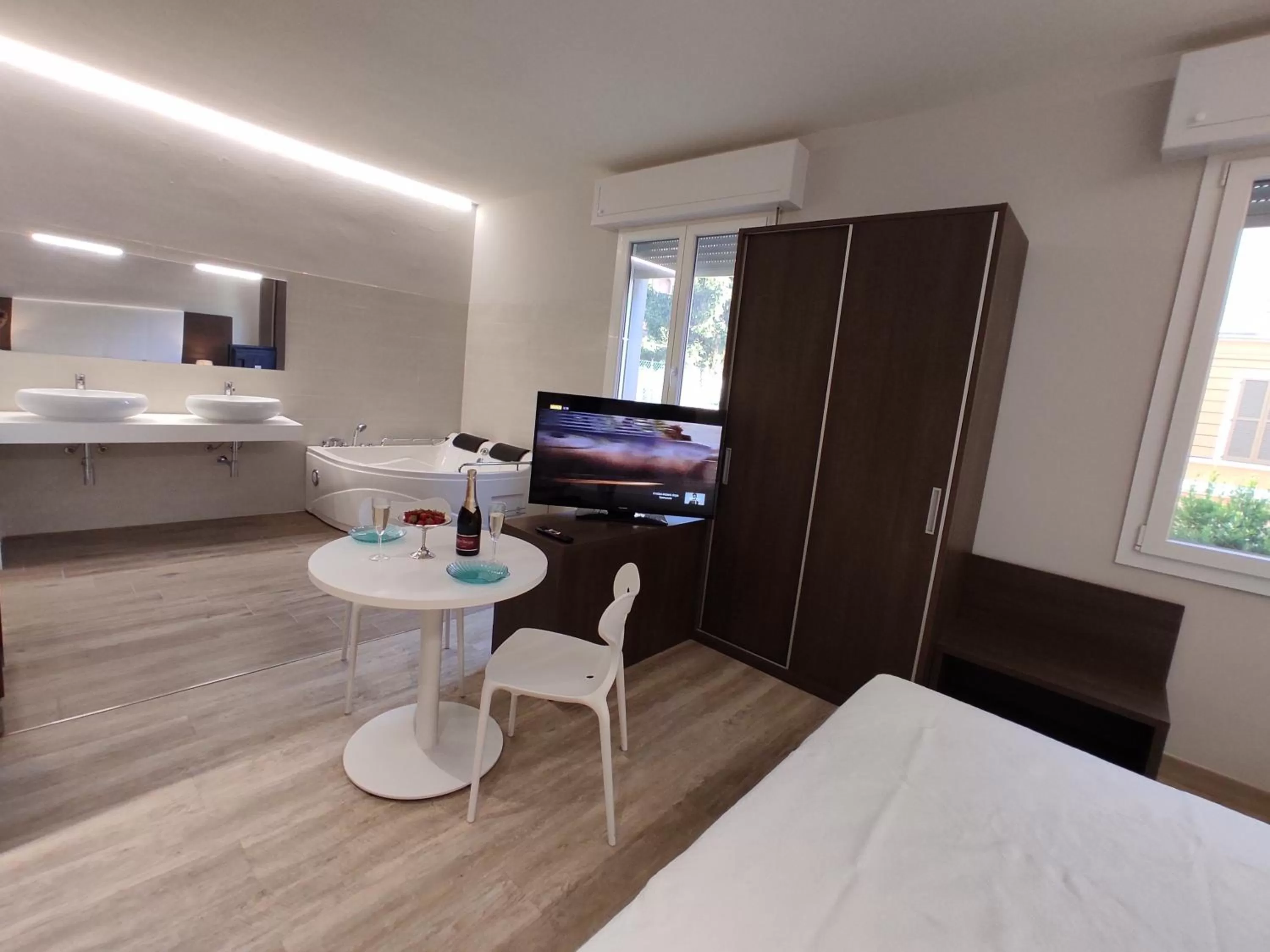 Photo of the whole room, TV/Entertainment Center in ALBA RESIDENCE