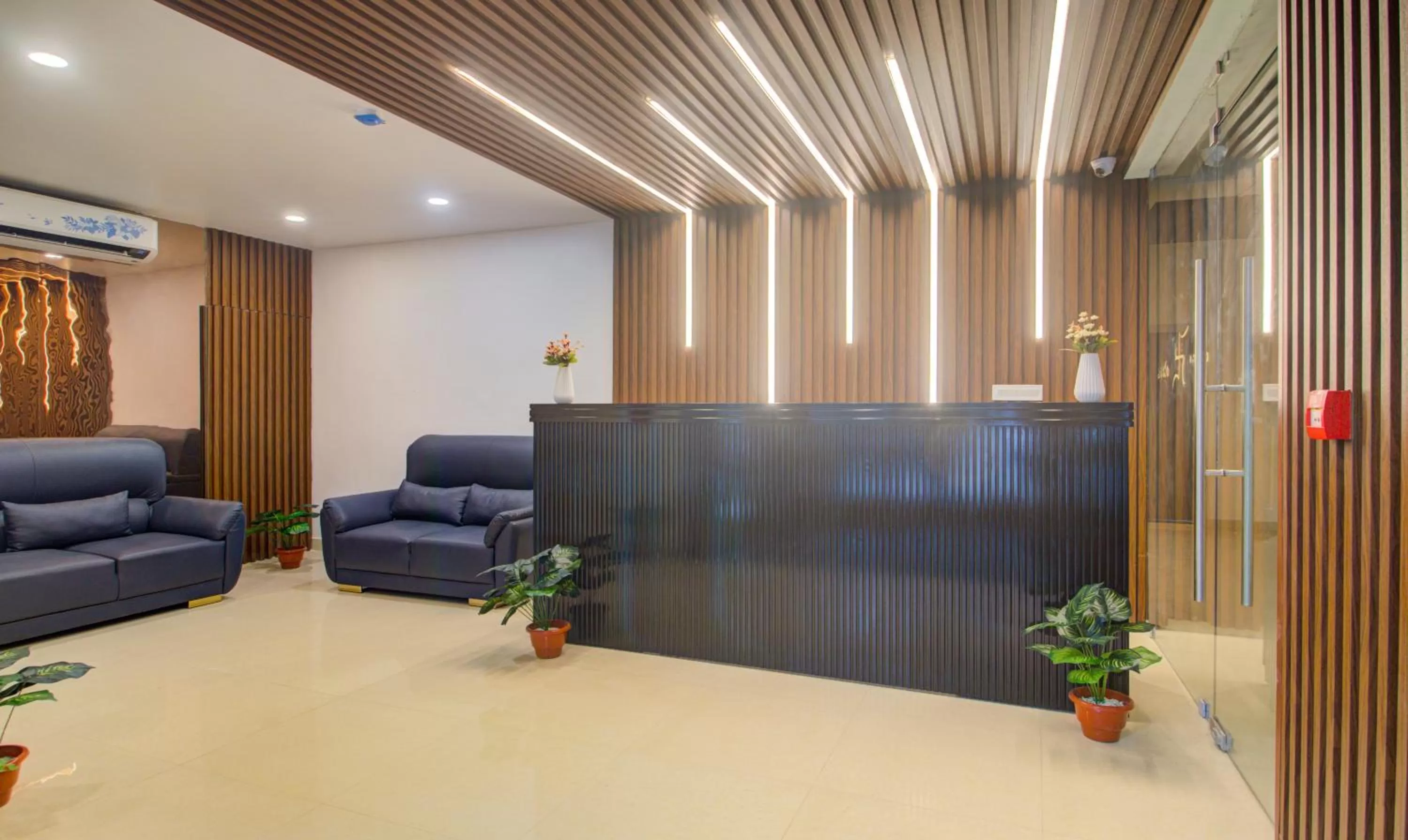 Lobby or reception in Treebo De Alphabet Kondapur