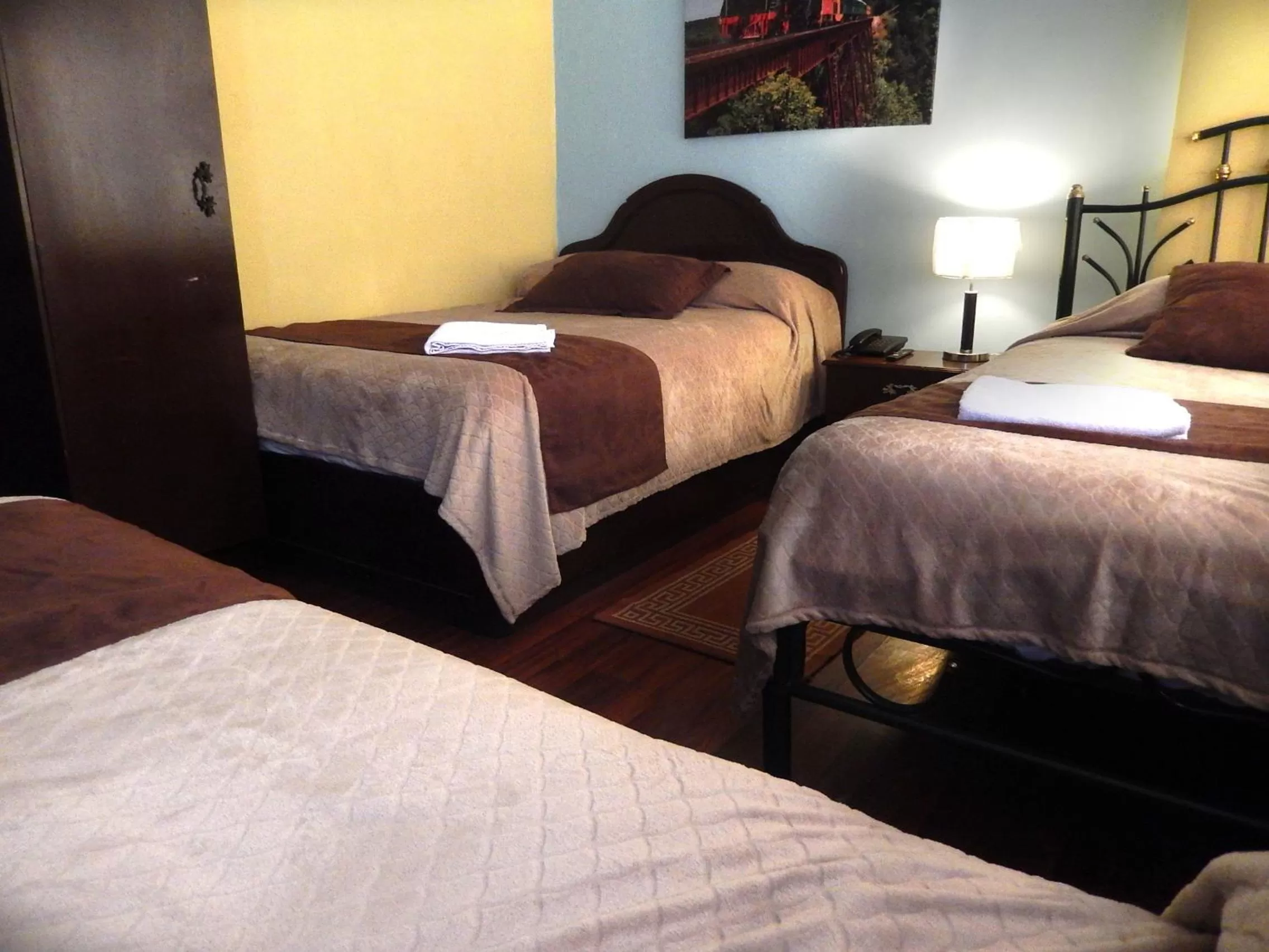 Property building, Bed in La Merced Plaza Hostal