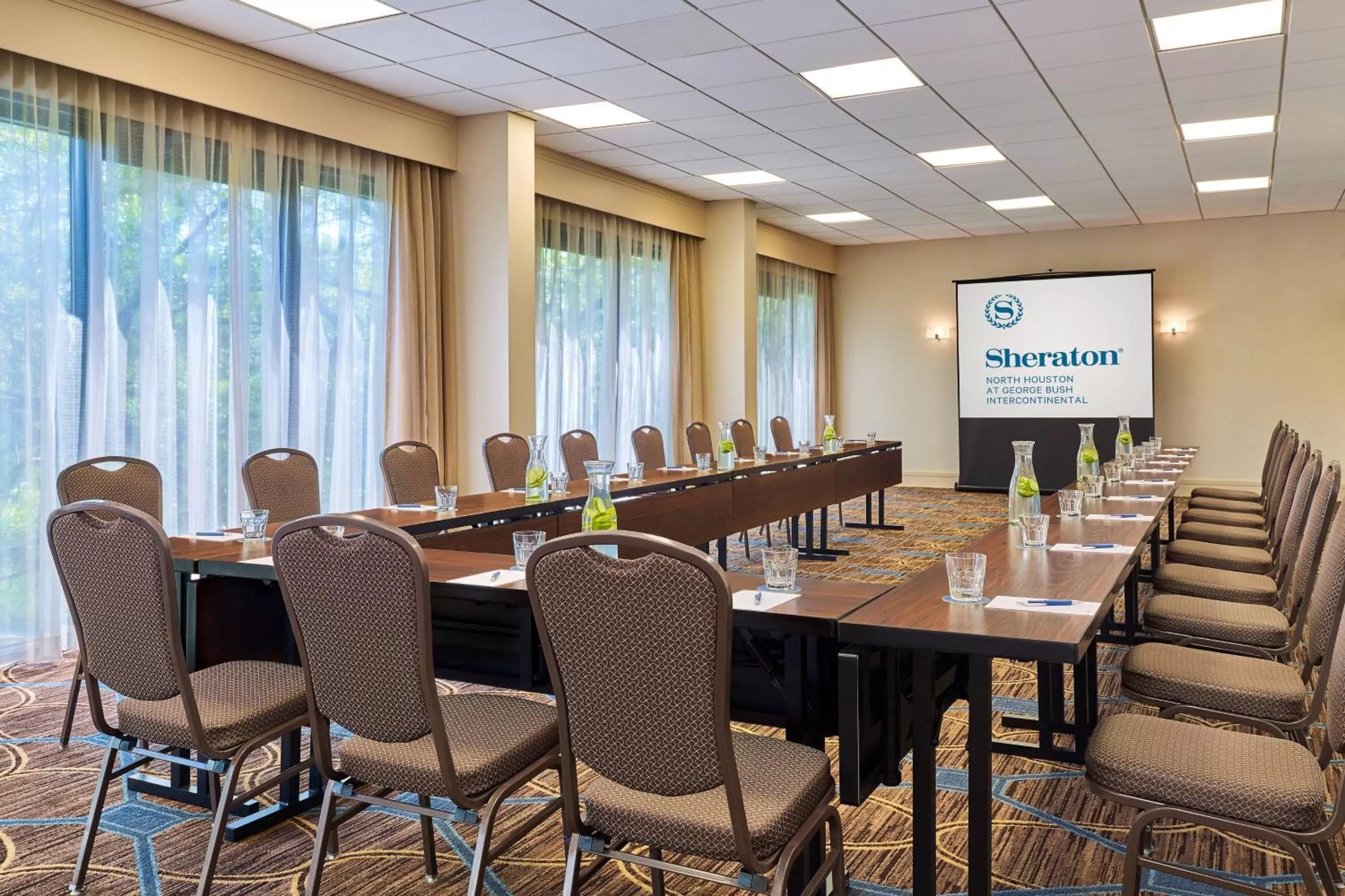 Meeting/conference room in Sheraton North Houston at George Bush Intercontinental