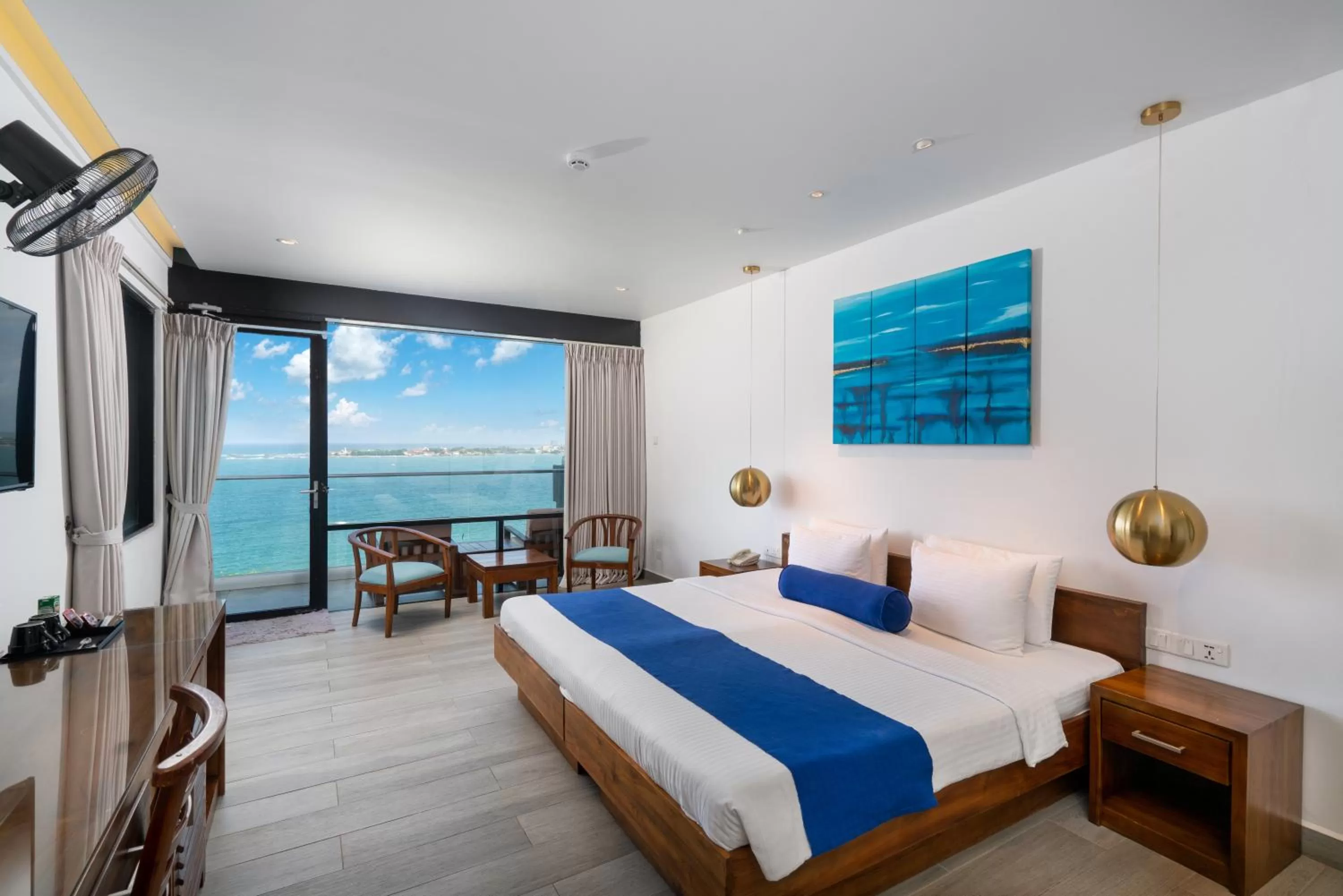 Bed in Agnus Unawatuna