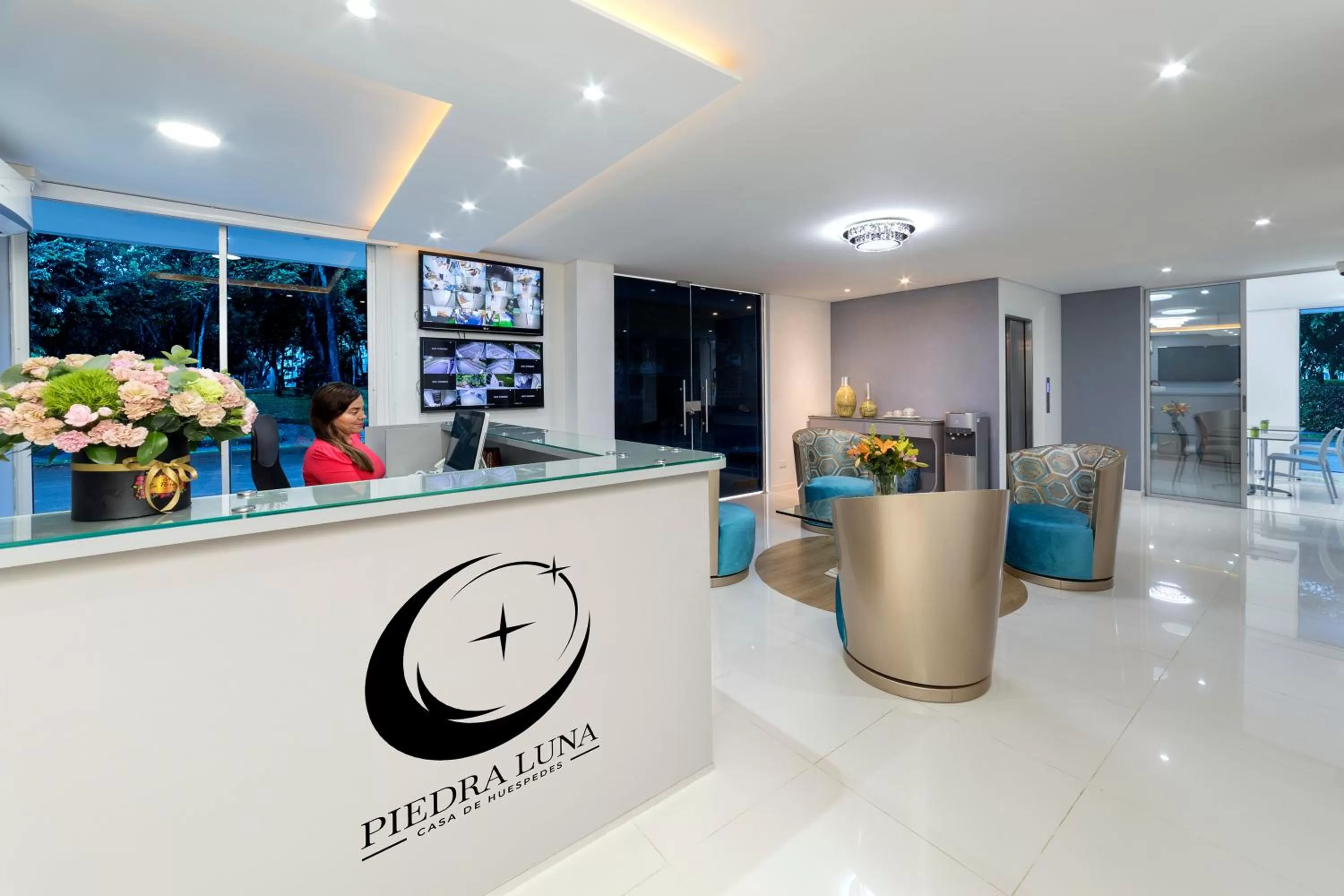 Lobby or reception in Piedra Luna