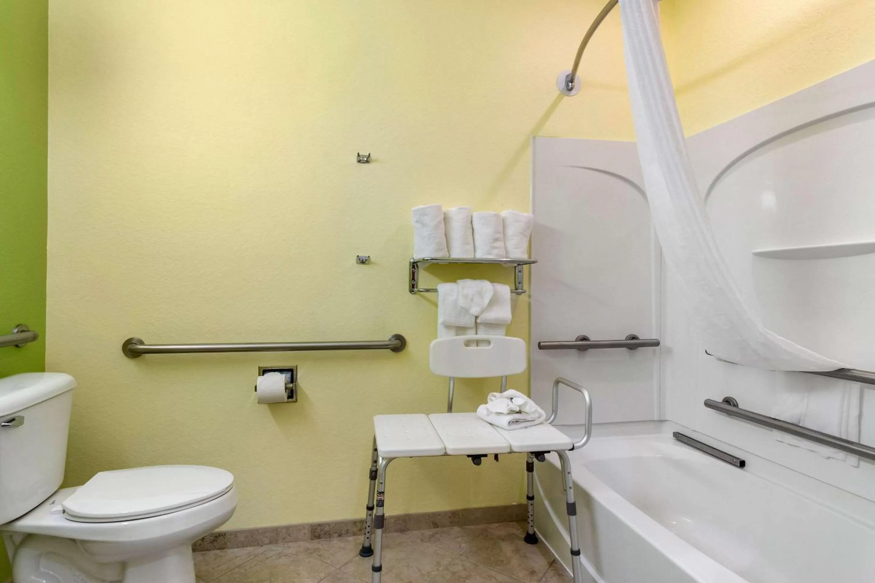 Bathroom in Quality Inn & Suites Lehigh Acres Fort Myers