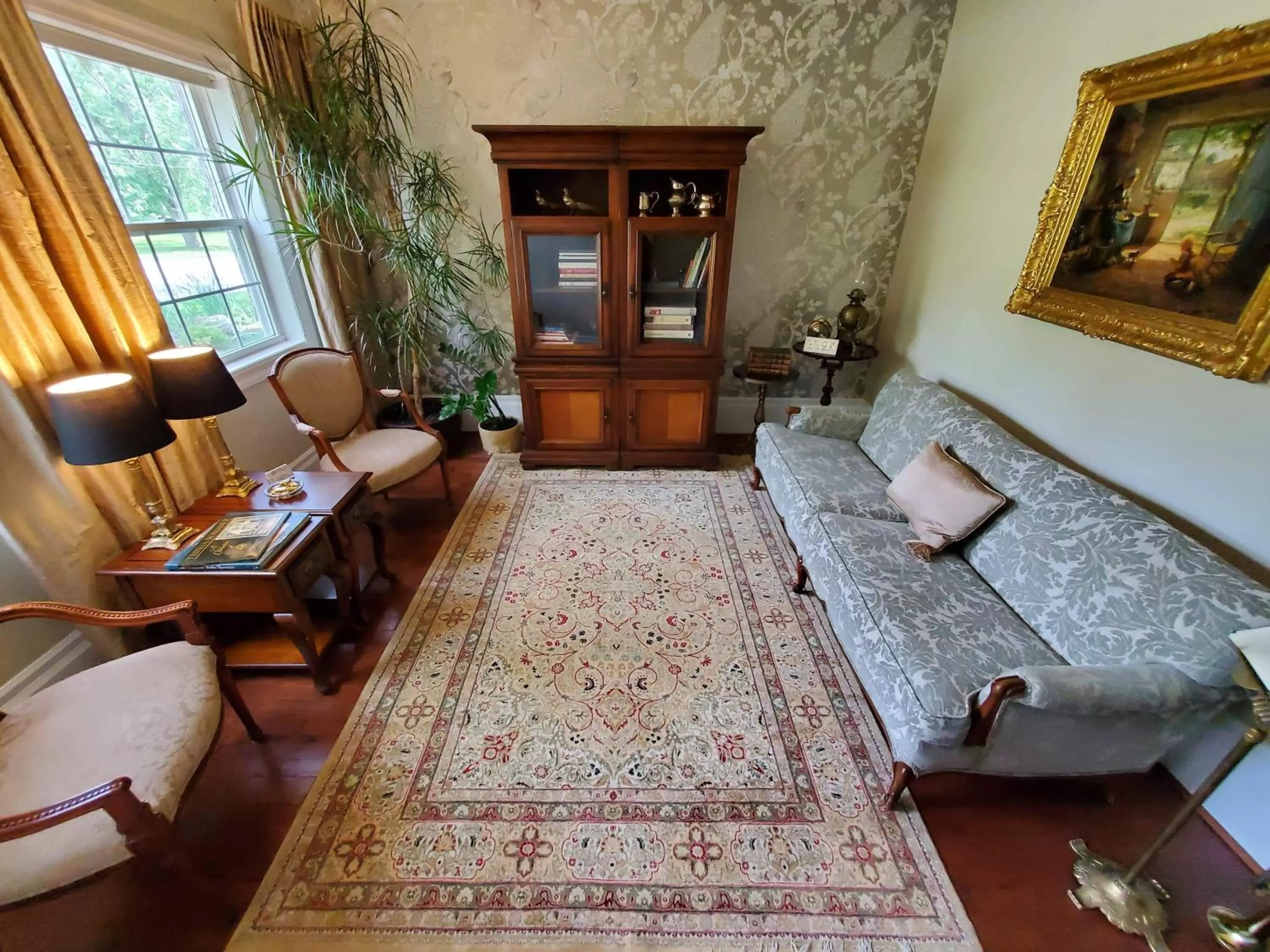 Seating area in Darlington House Bed and Breakfast