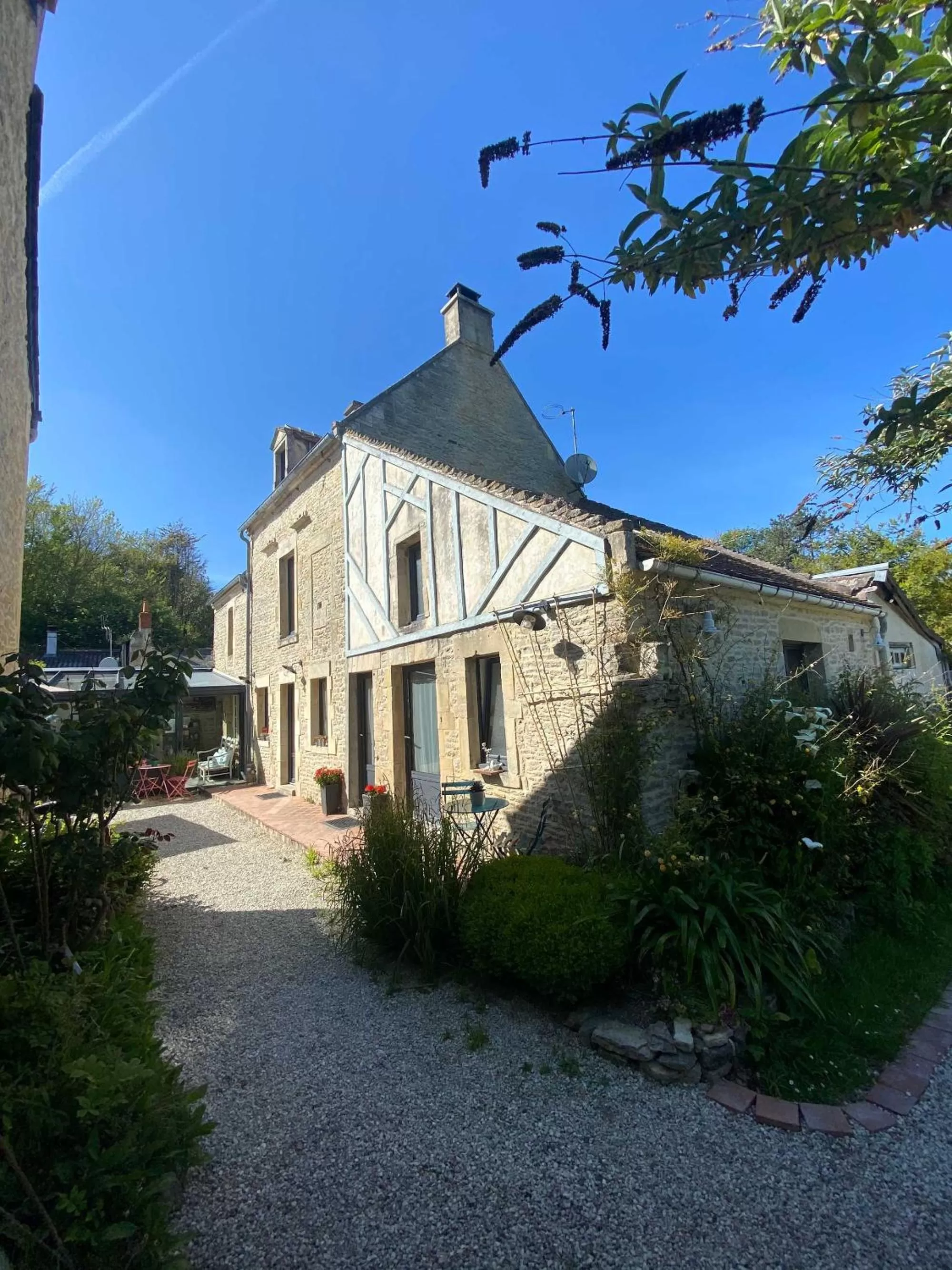 Property building in Le mas Normand