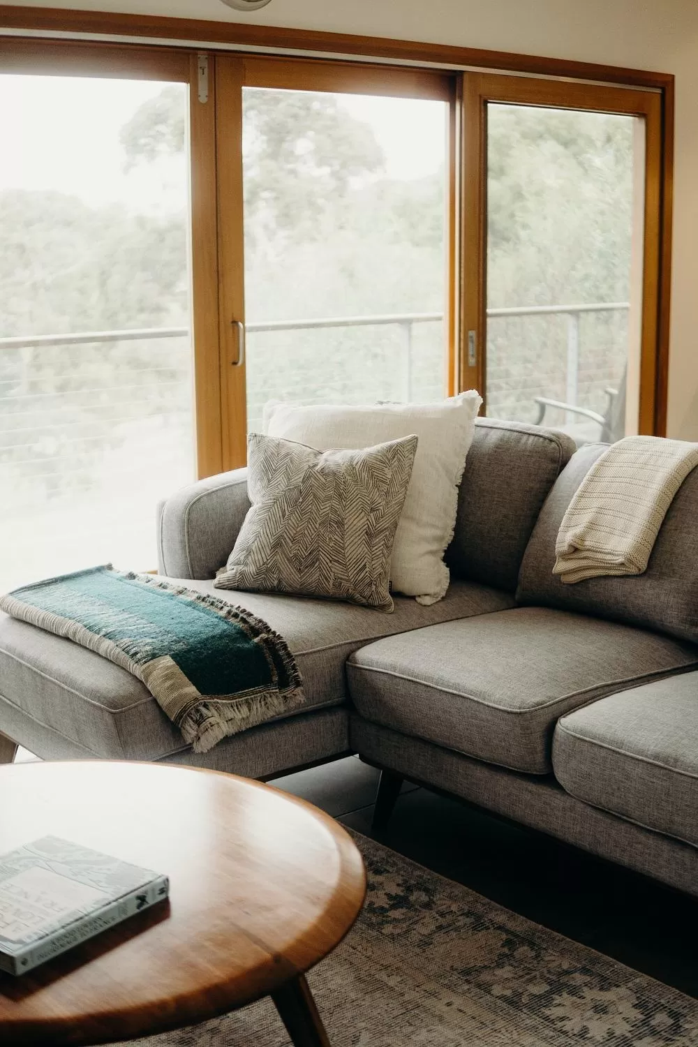 Living room, Seating Area in Seascape Retreat