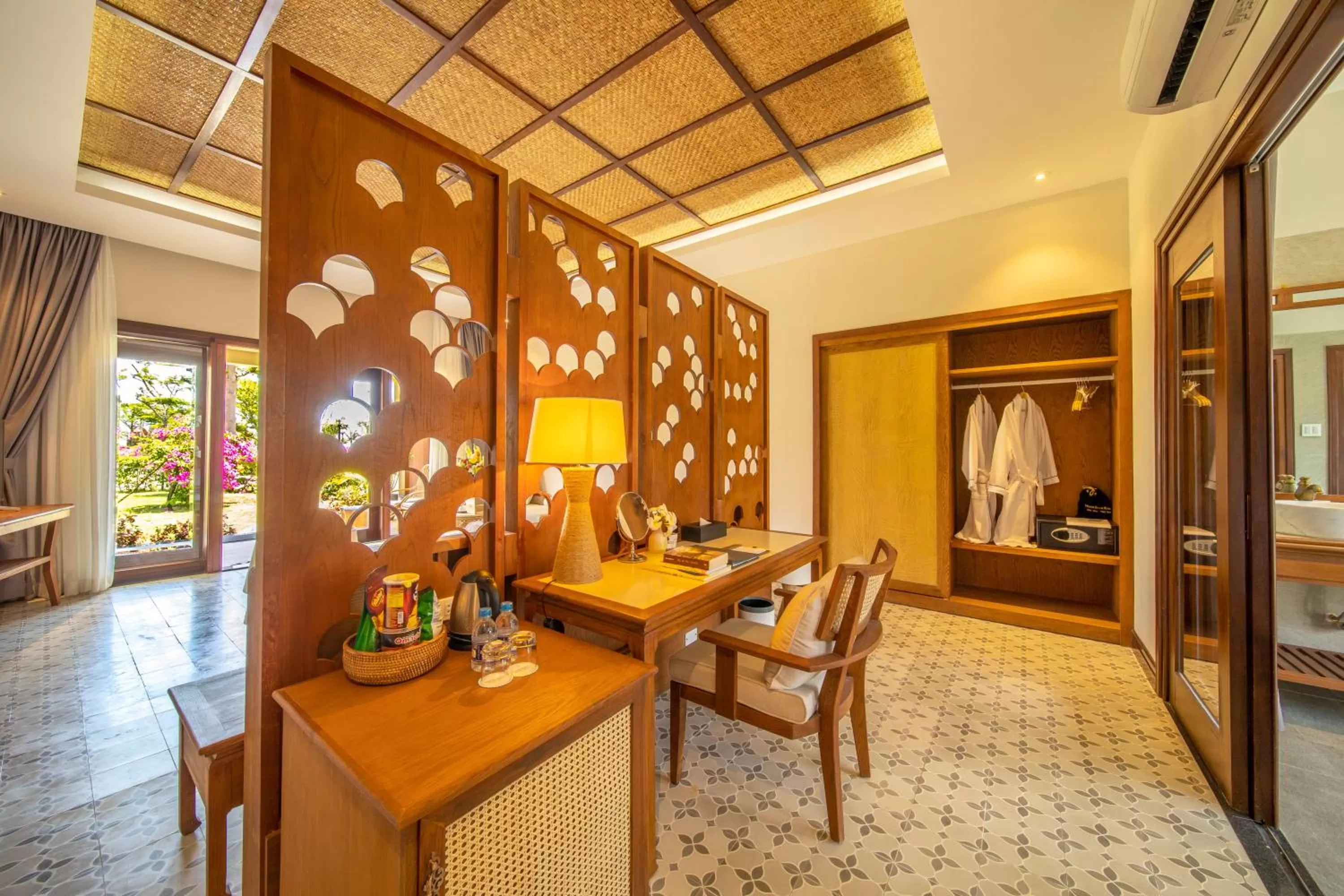 Sao Mai Beach Resort