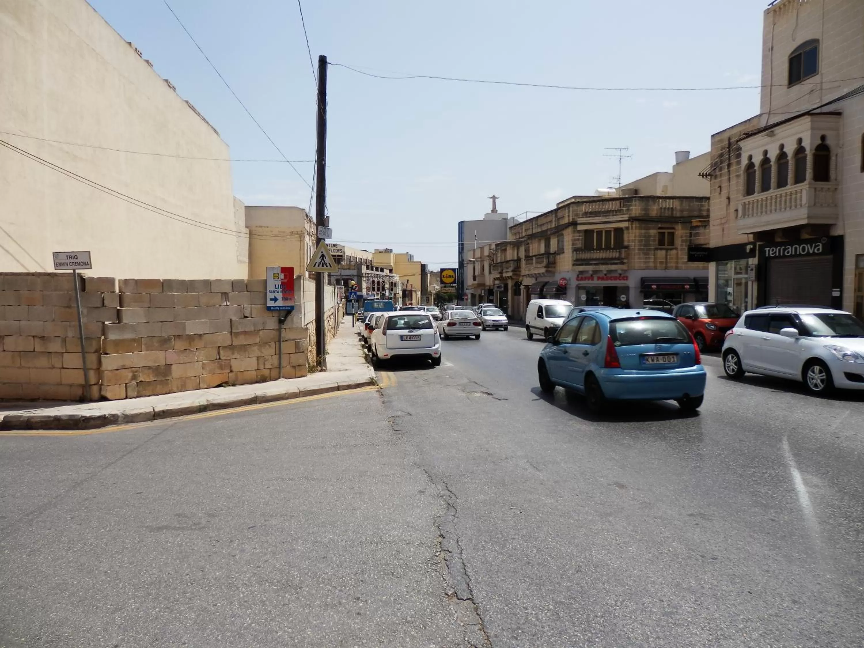 Street view in Black Gold Private Room