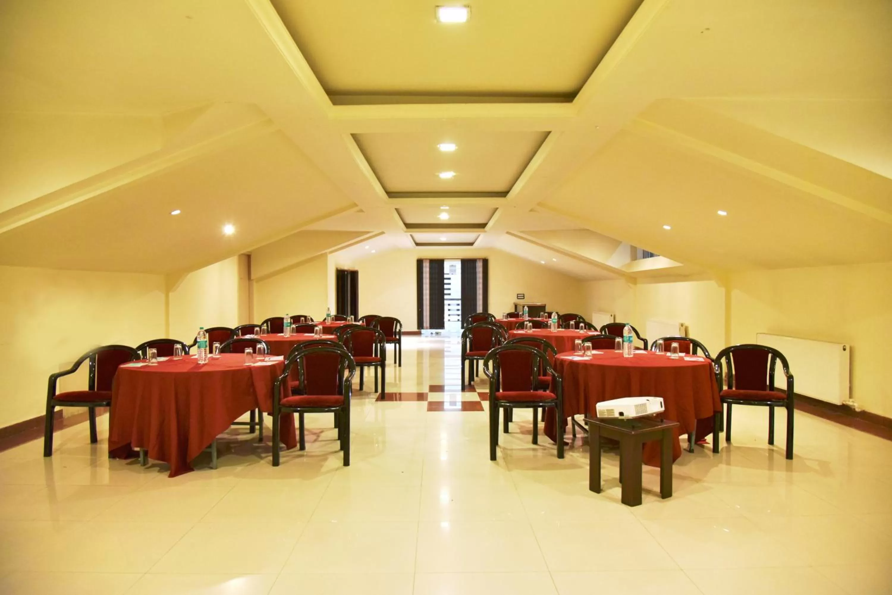 Business facilities in Indraprastha Resort - Centrally Heated Rooms, with Gym, Games & Spa
