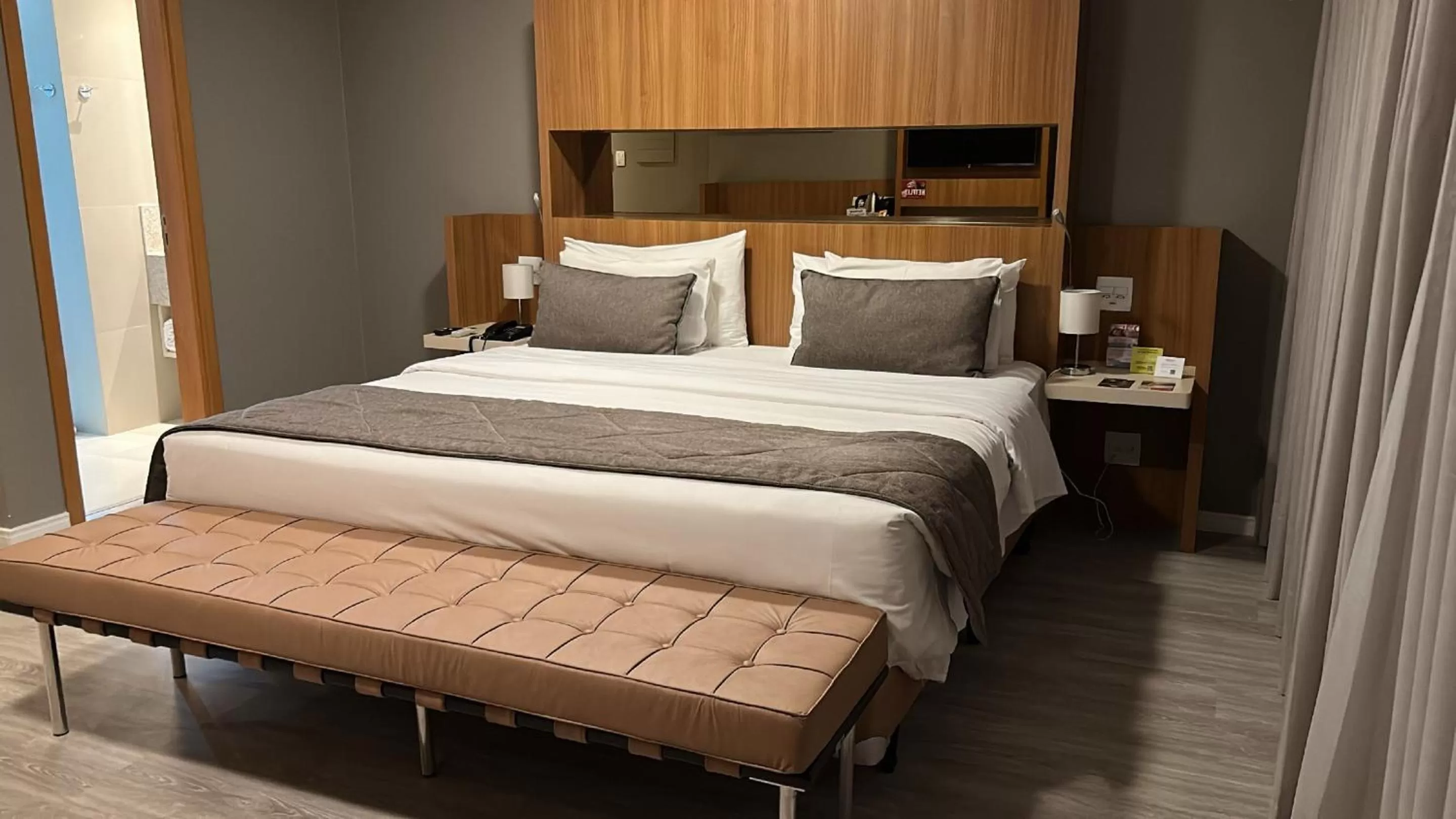 Bed in Jade Hotel Brasília