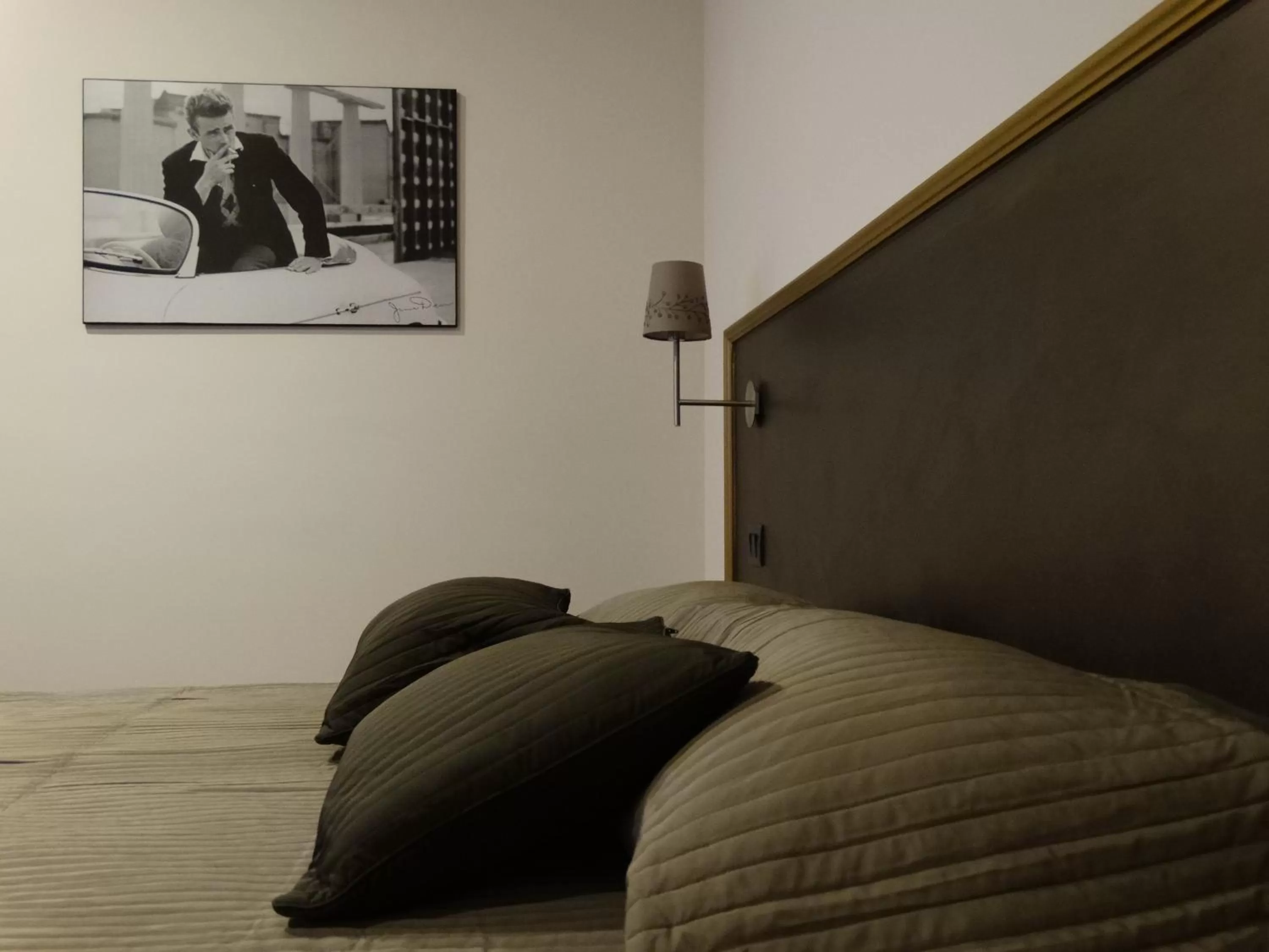 Decorative detail in Siena Gallery - Rooms Only