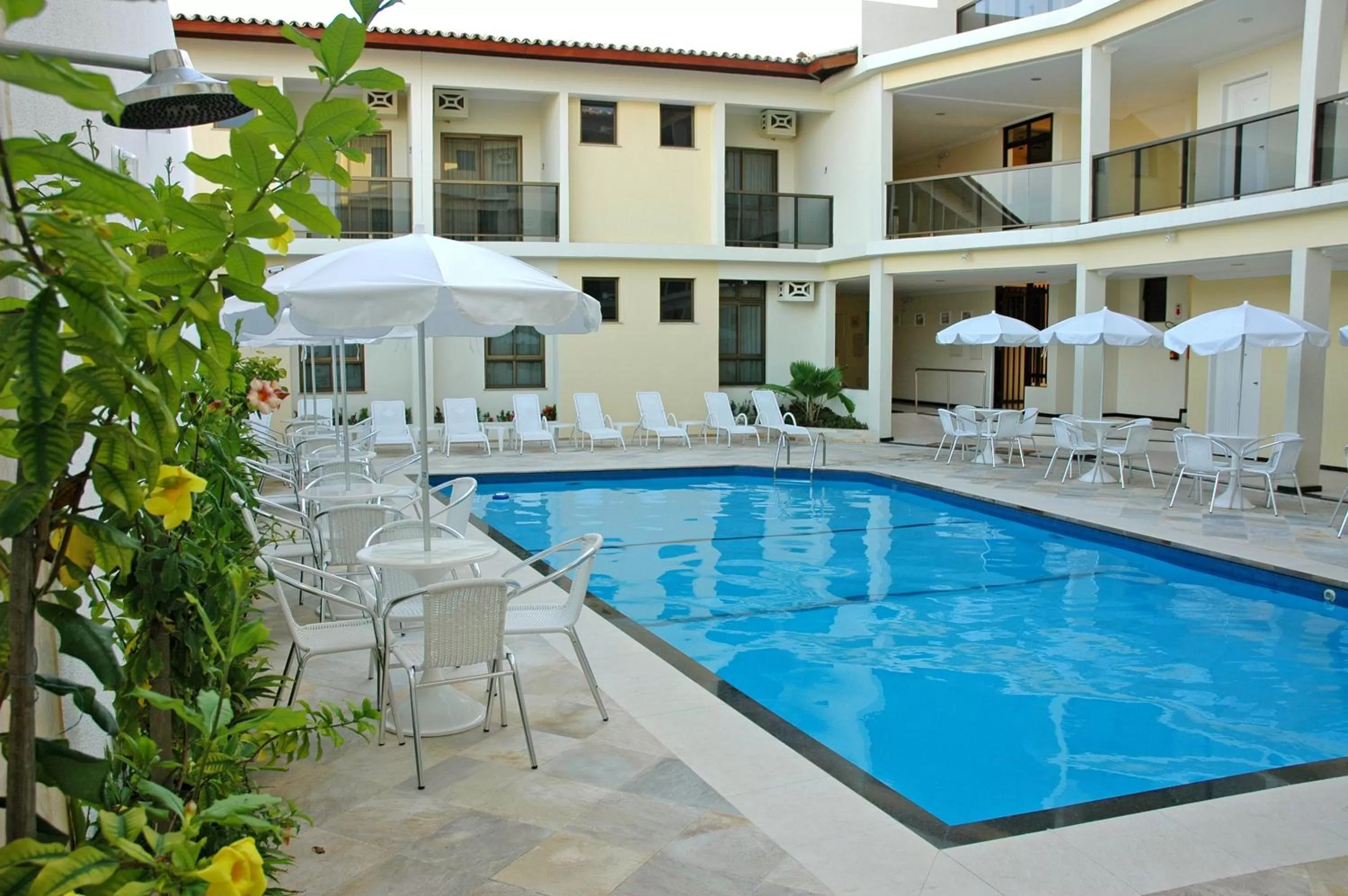 Swimming pool in San Manuel Praia Hotel