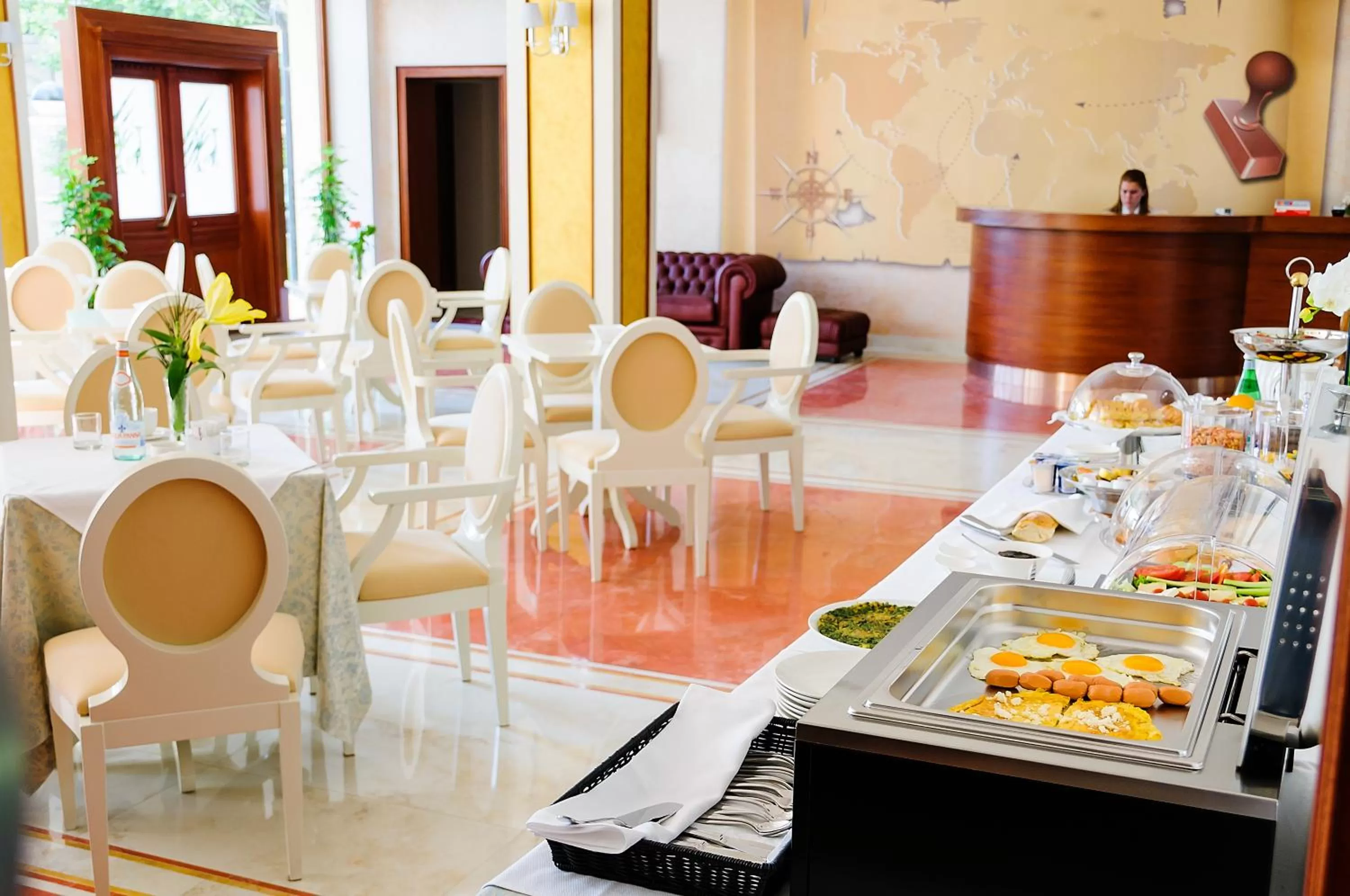 Restaurant/places to eat in Sar'Otel Boutique Hotel