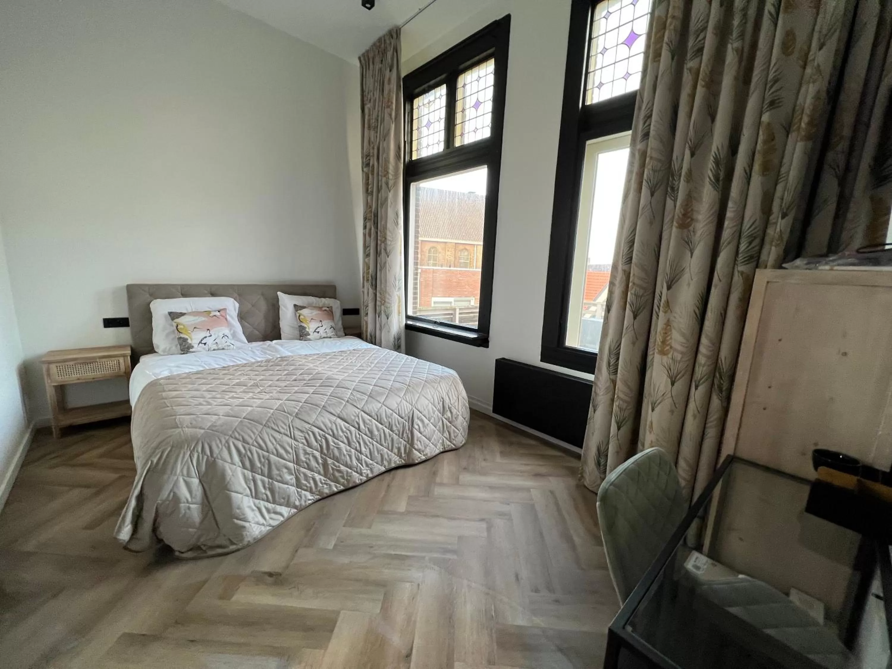 Photo of the whole room, Bed in Boutique Hotel de Kade Zaandam-Amsterdam