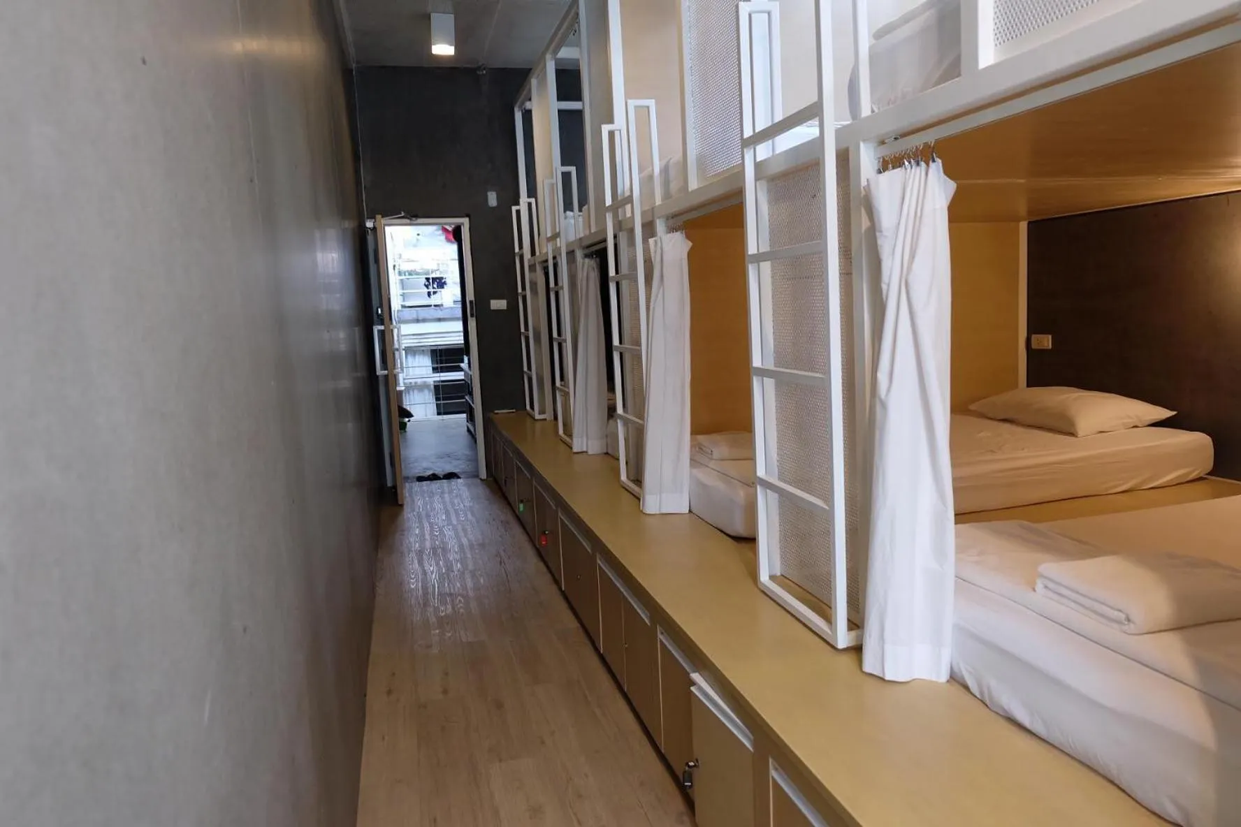 bunk bed, Bed in On the Bed Hostel