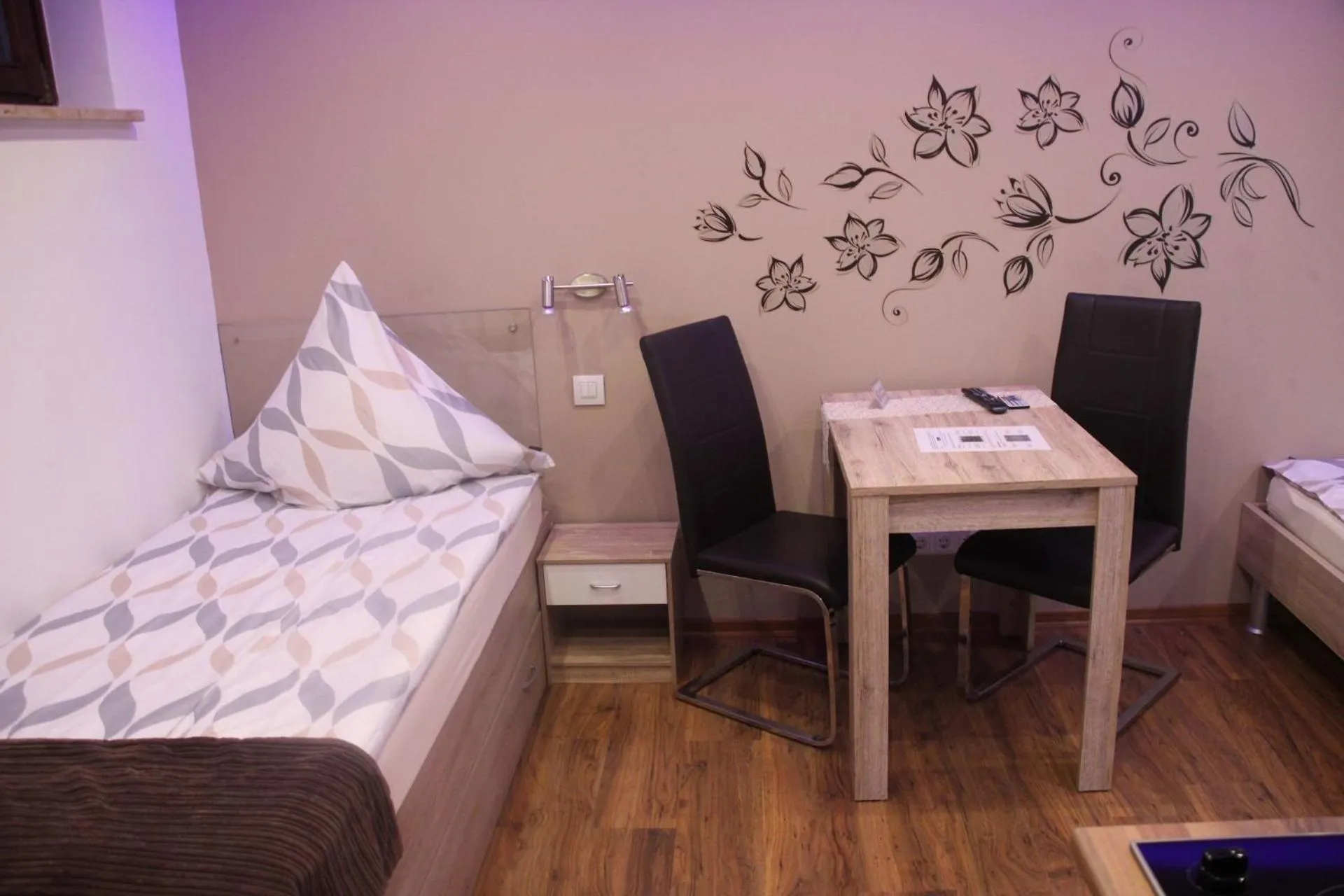 Bedroom, Bed in Apartmenthaus Wertheim