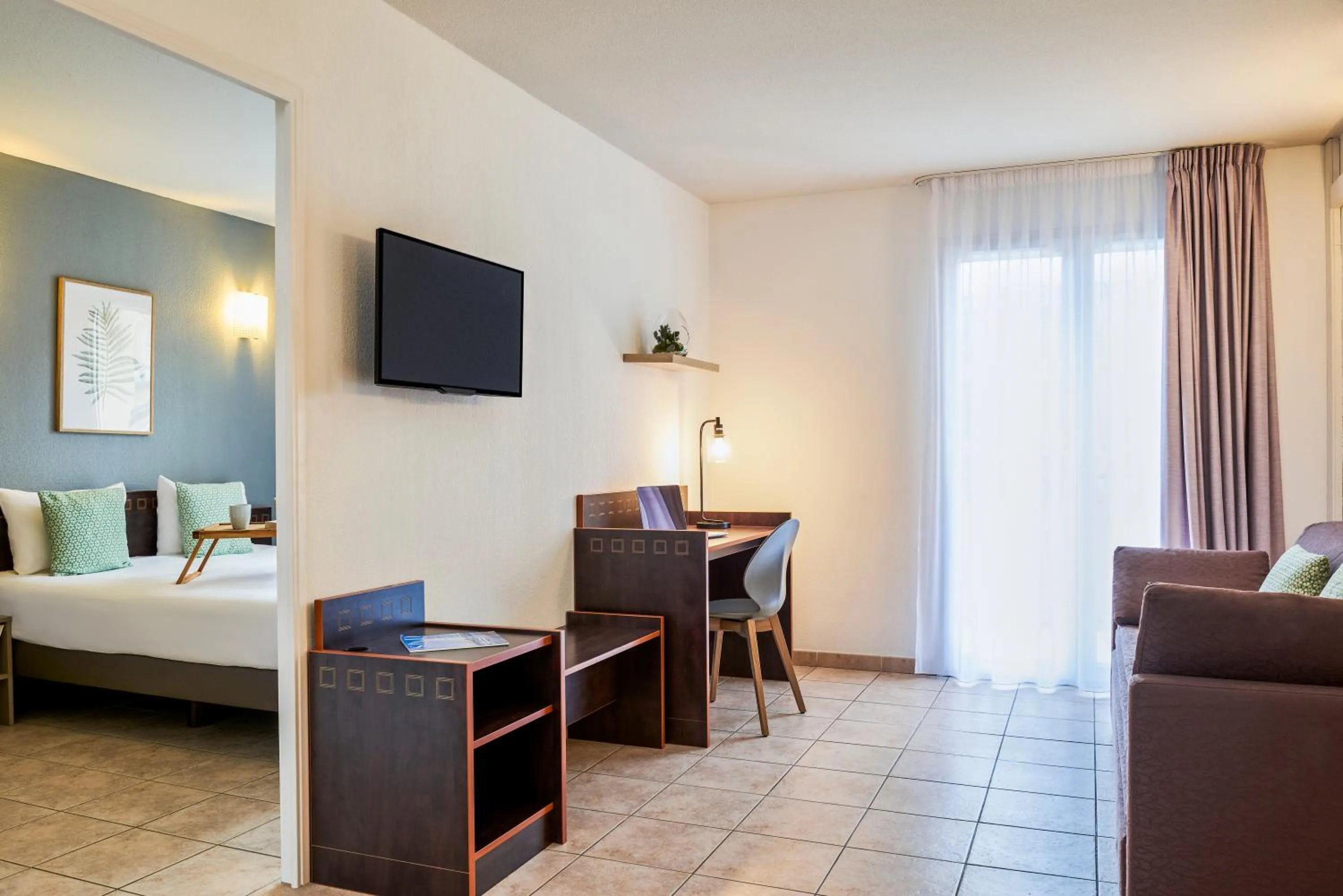 Photo of the whole room, Bed in Aparthotel Adagio Access Nice Garibaldi