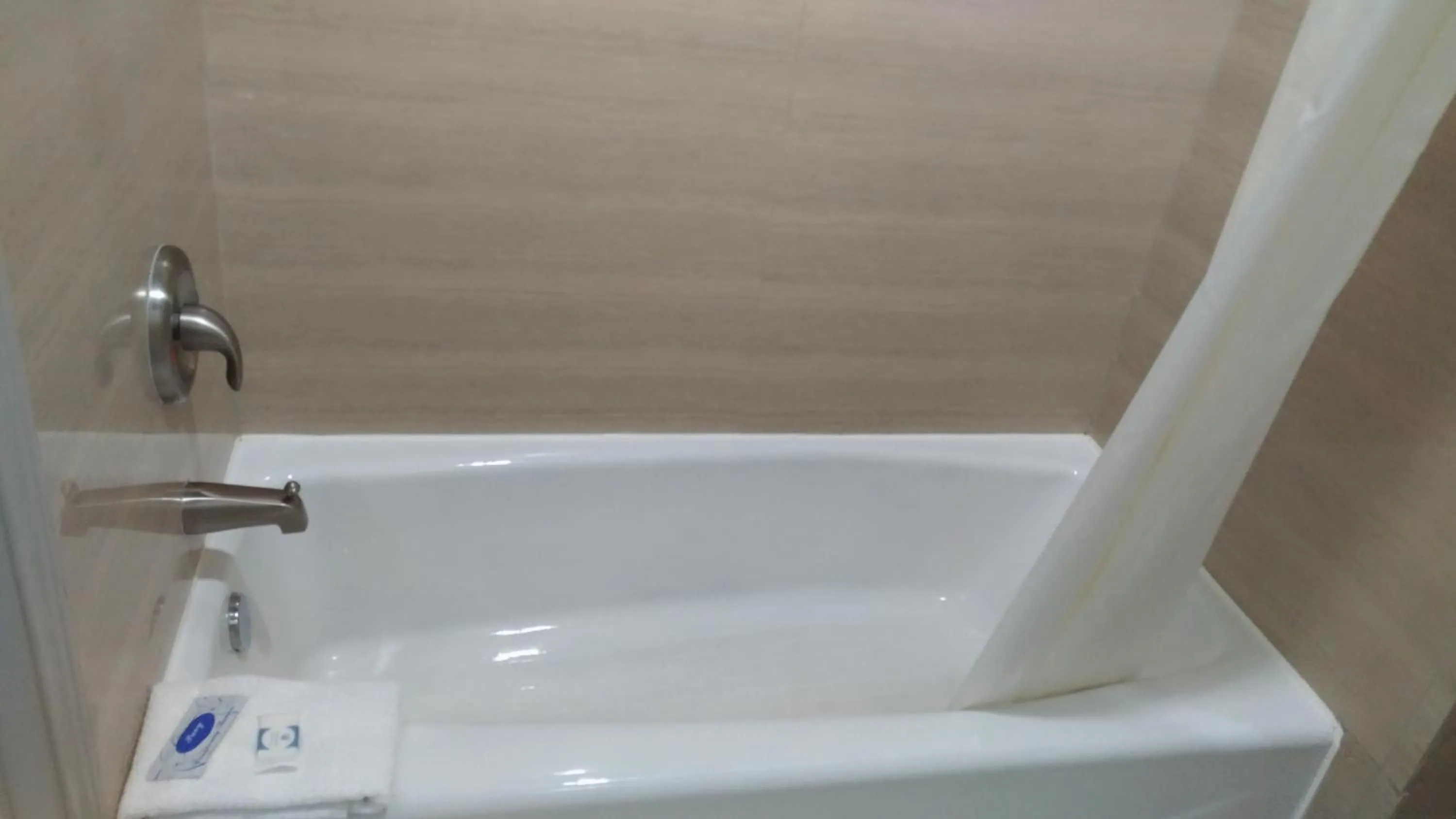 Haven Inn & Suites Downtown Houston.