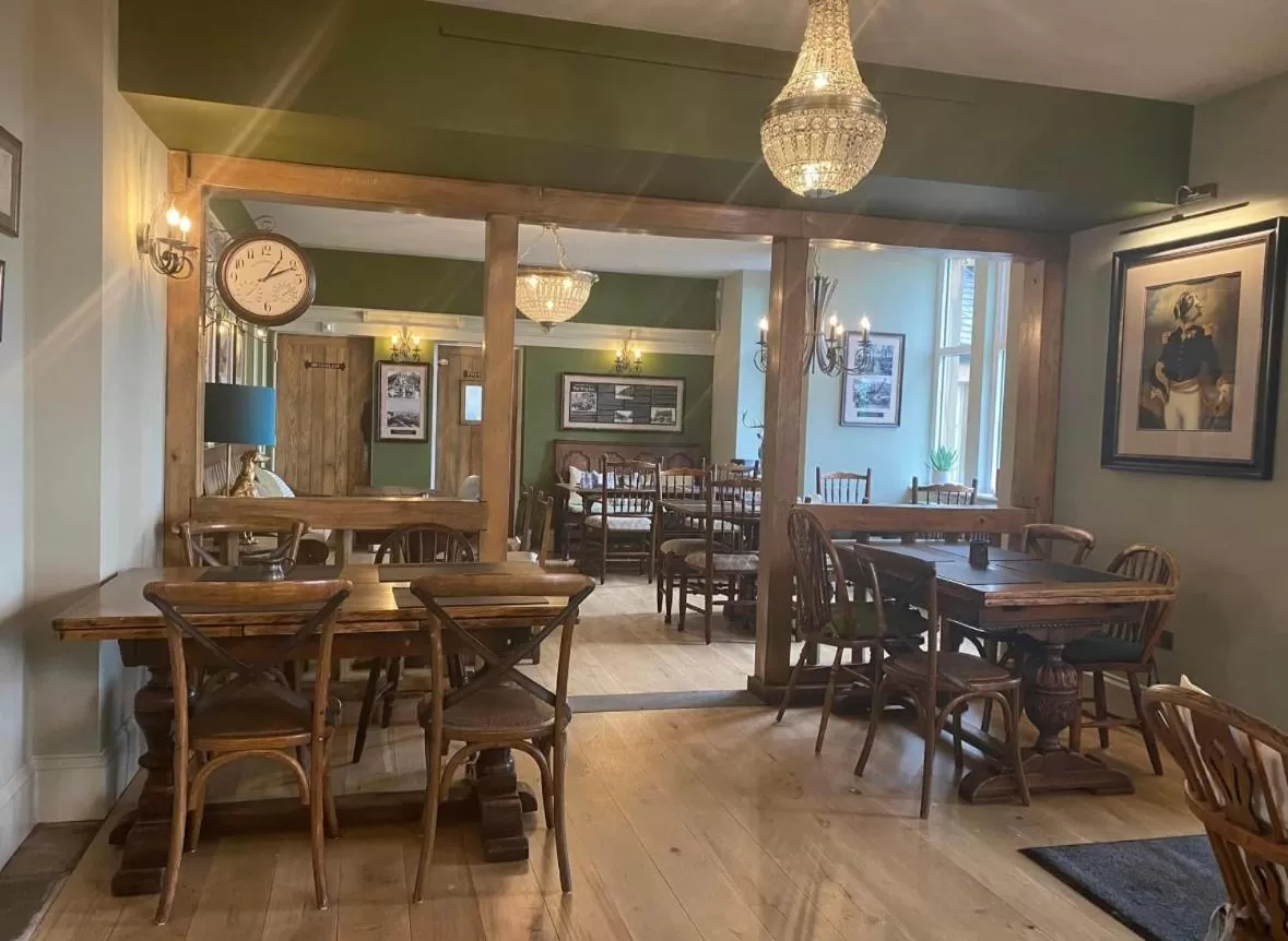 Restaurant/places to eat in The Dog Inn