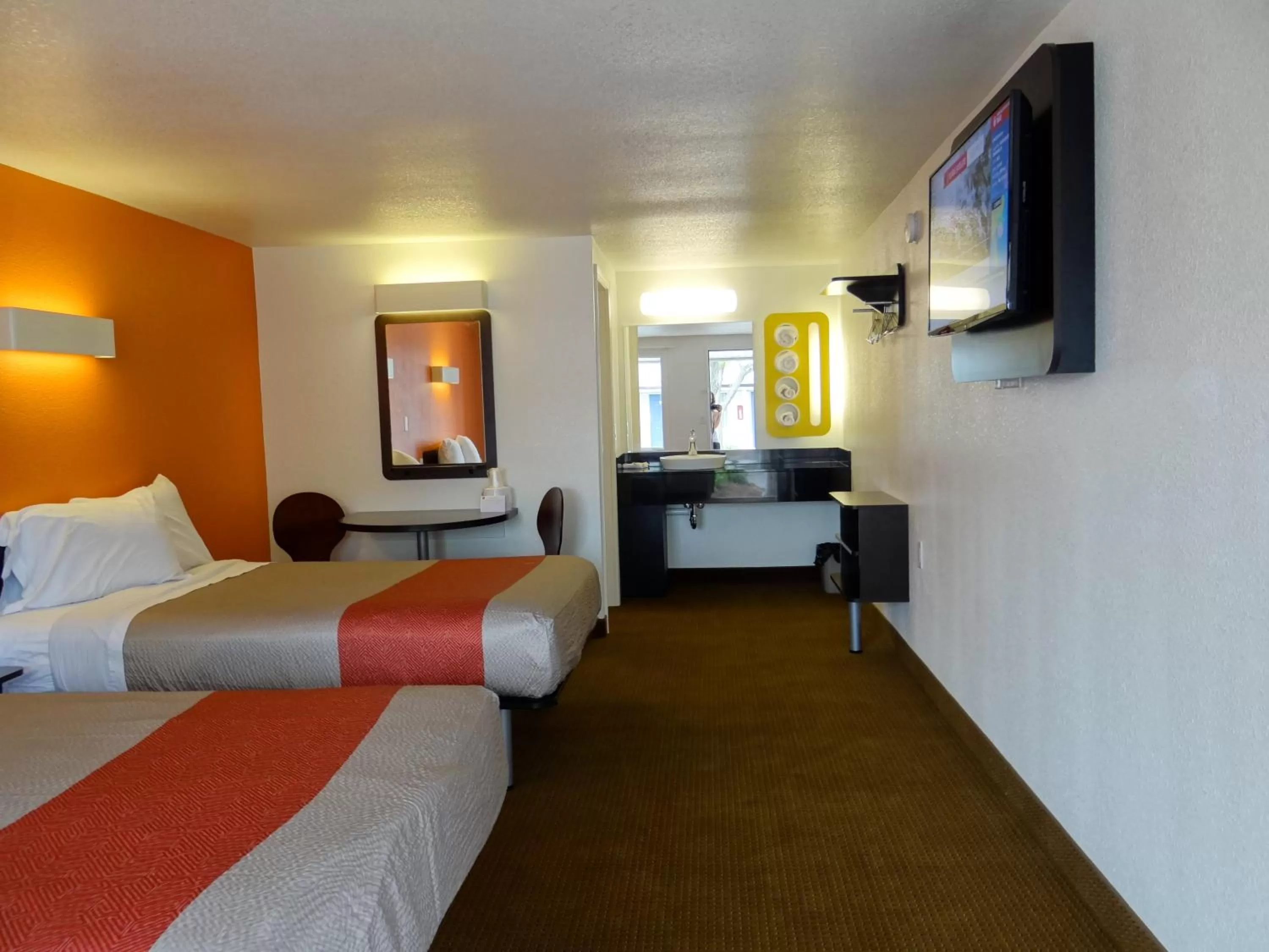 Bedroom, Bed in Motel 6-Erie, PA