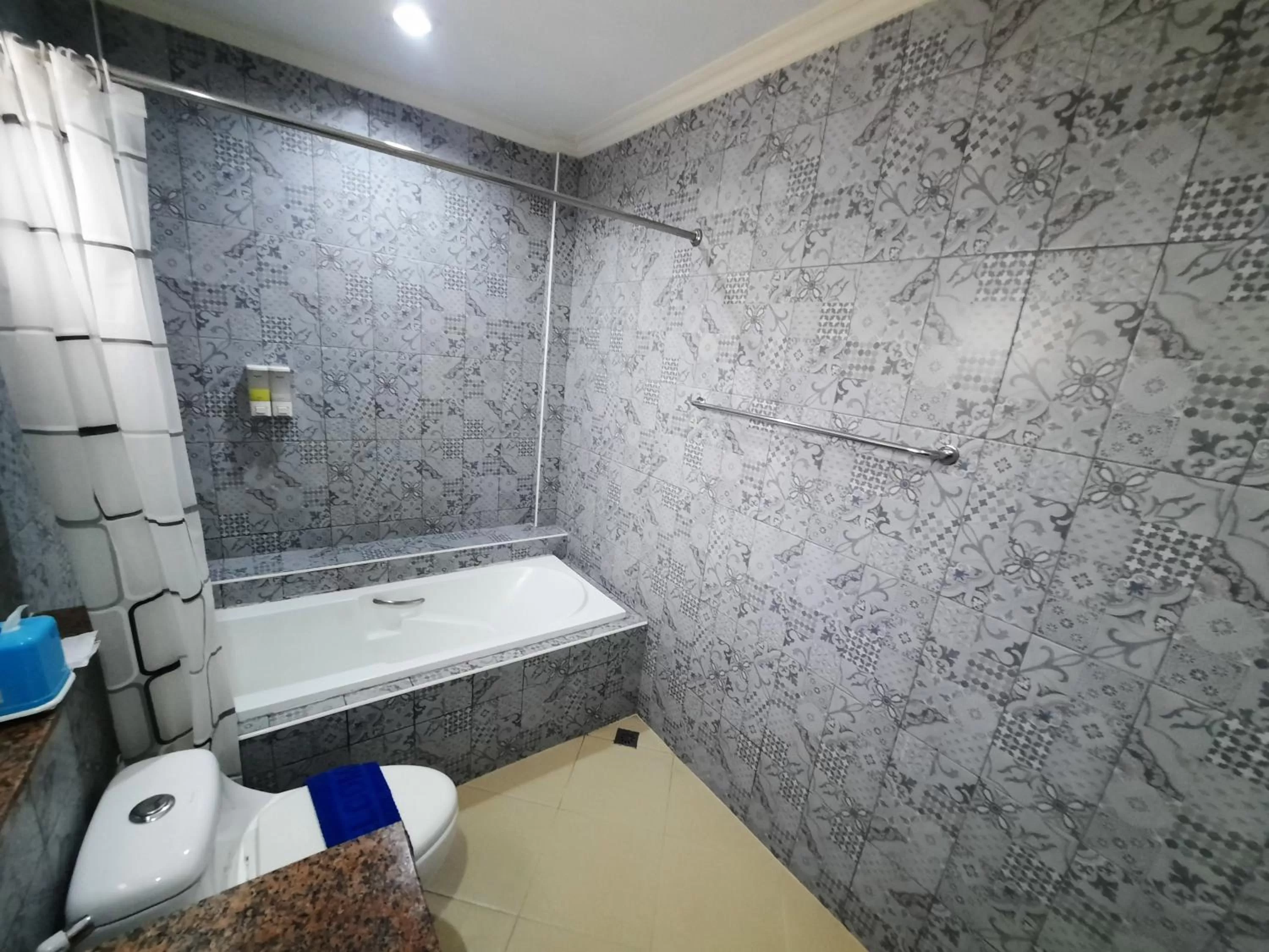 Bathroom in Fancy Carp Resort