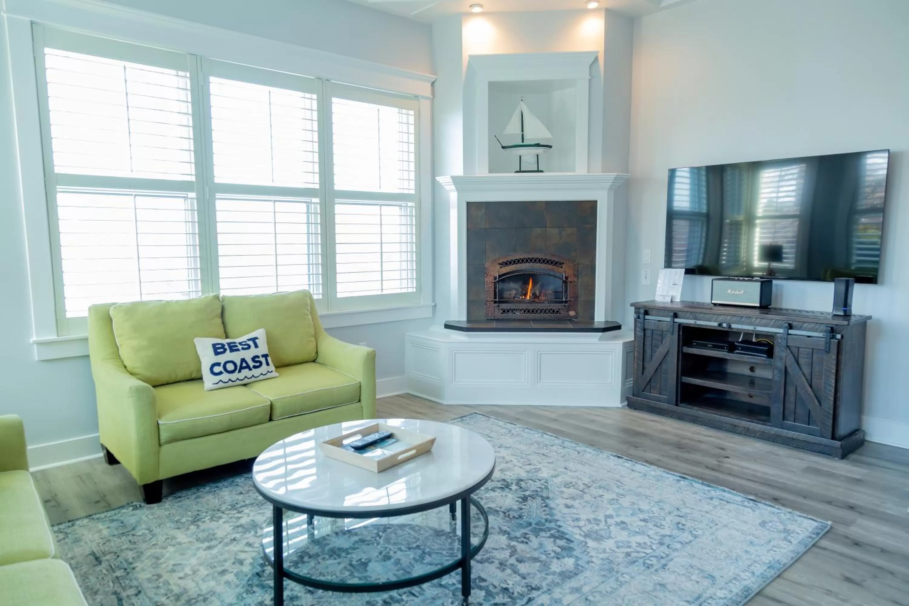 Seating Area in Sheepscot Harbour Village Resort