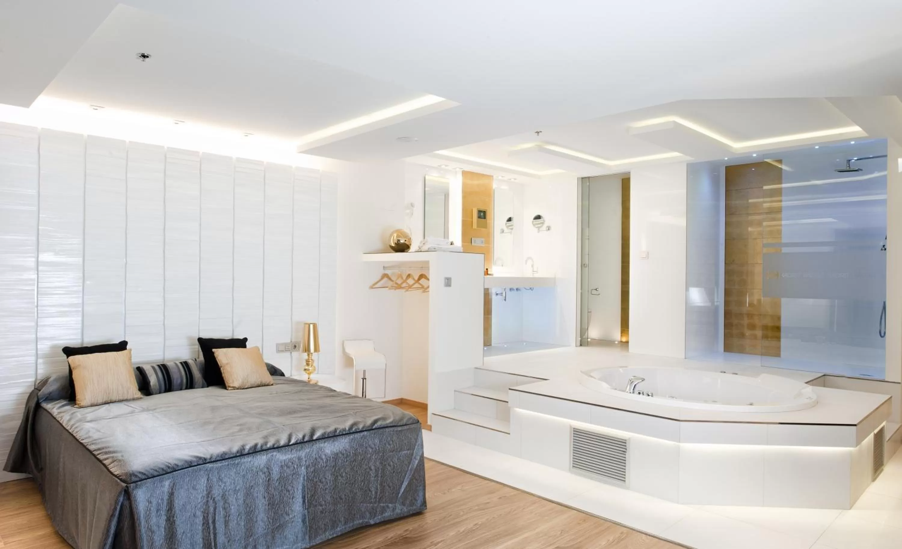 Photo of the whole room, Bed in Kadrit Hotel