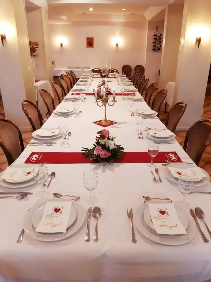 Restaurant/places to eat in Hotel Medebach - Zum Schwanenkönig