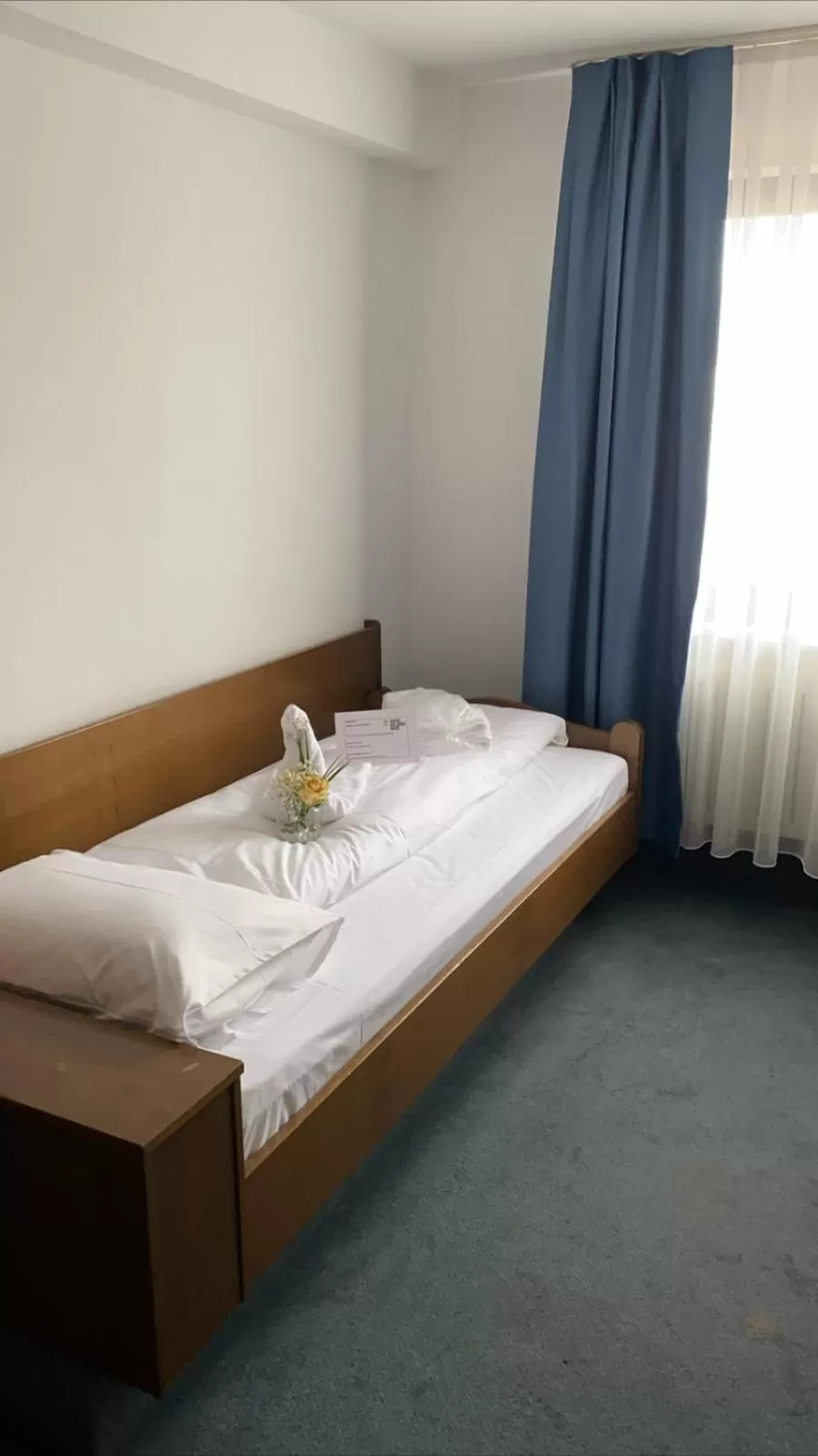 Photo of the whole room, Bed in Hotel Goldene Rose