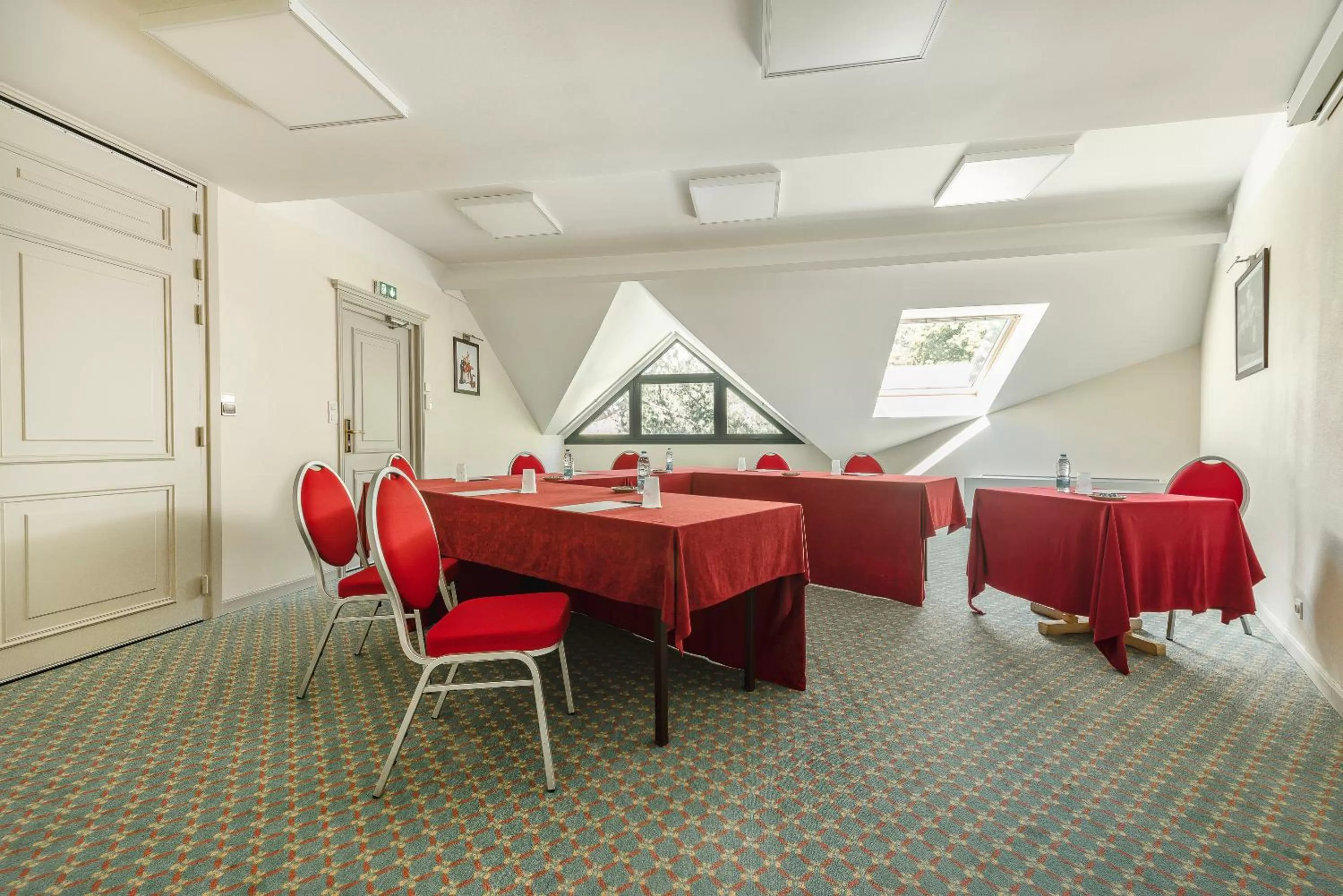 Business facilities in Hôtel du Parc