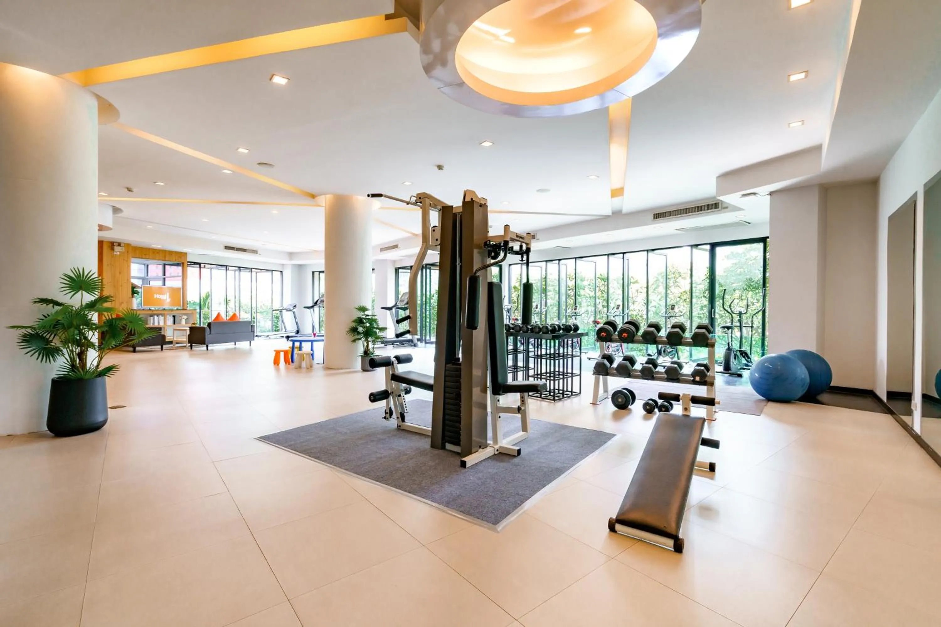 Fitness centre/facilities in Hotel J Residence Pattaya