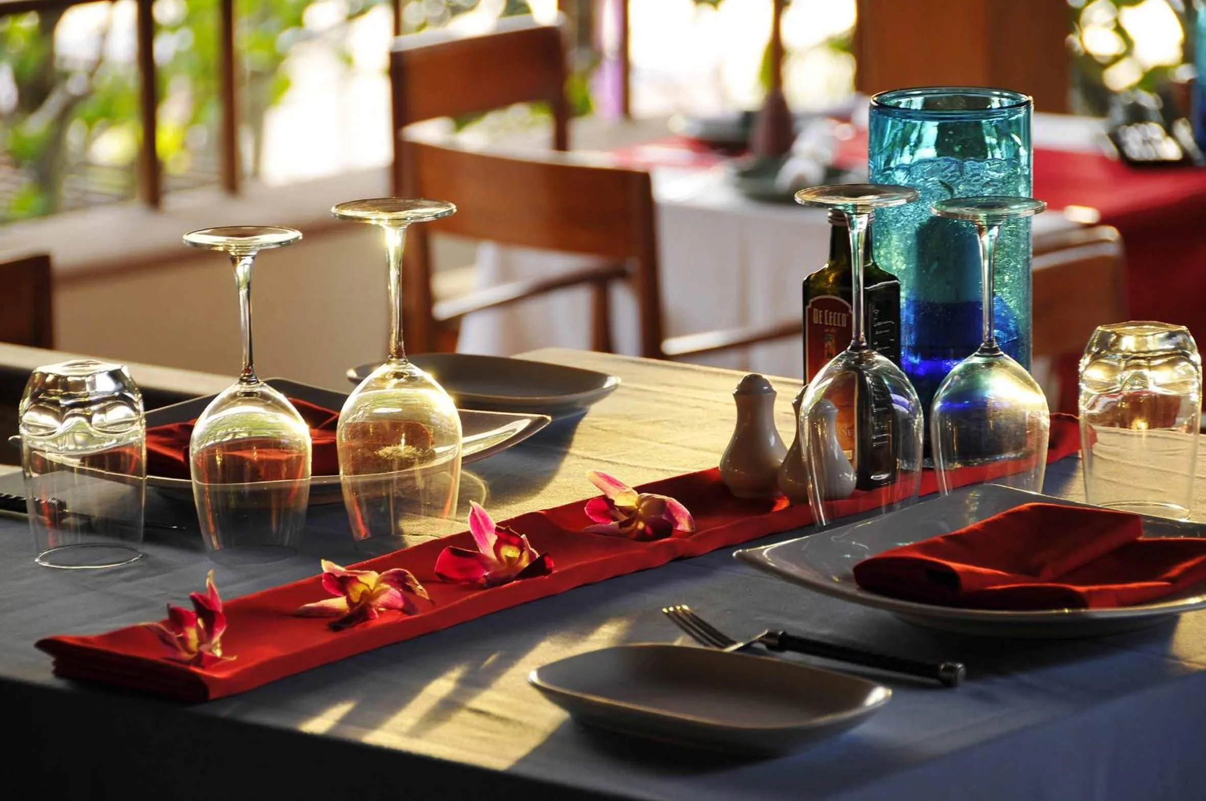 Restaurant/places to eat in Andaman White Beach Resort - SHA Plus
