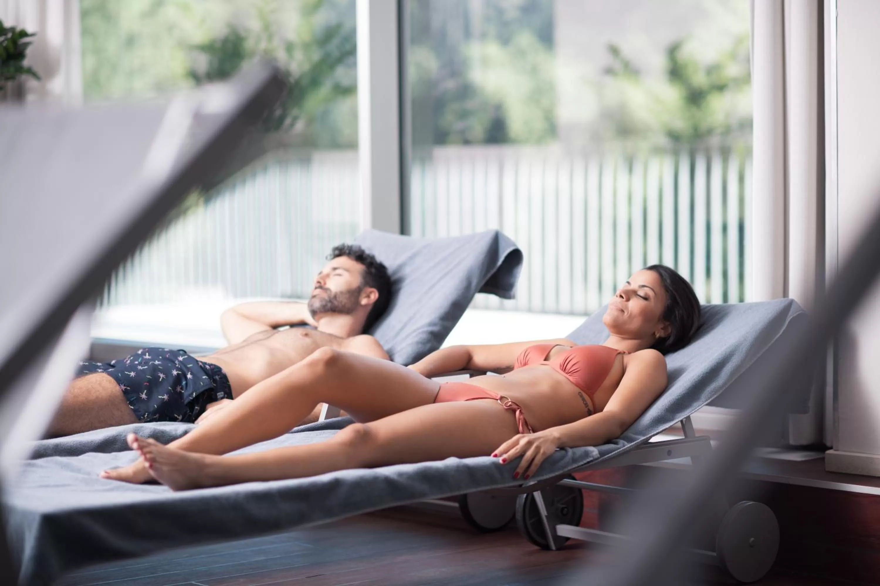 People in Das Schloss an der Eisenstrasse