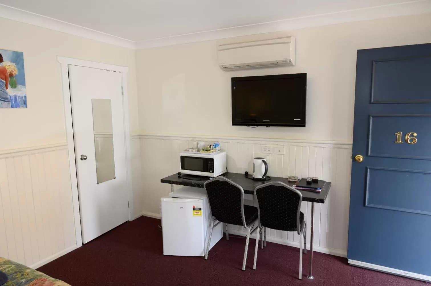 TV and multimedia in Lithgow Motor Inn