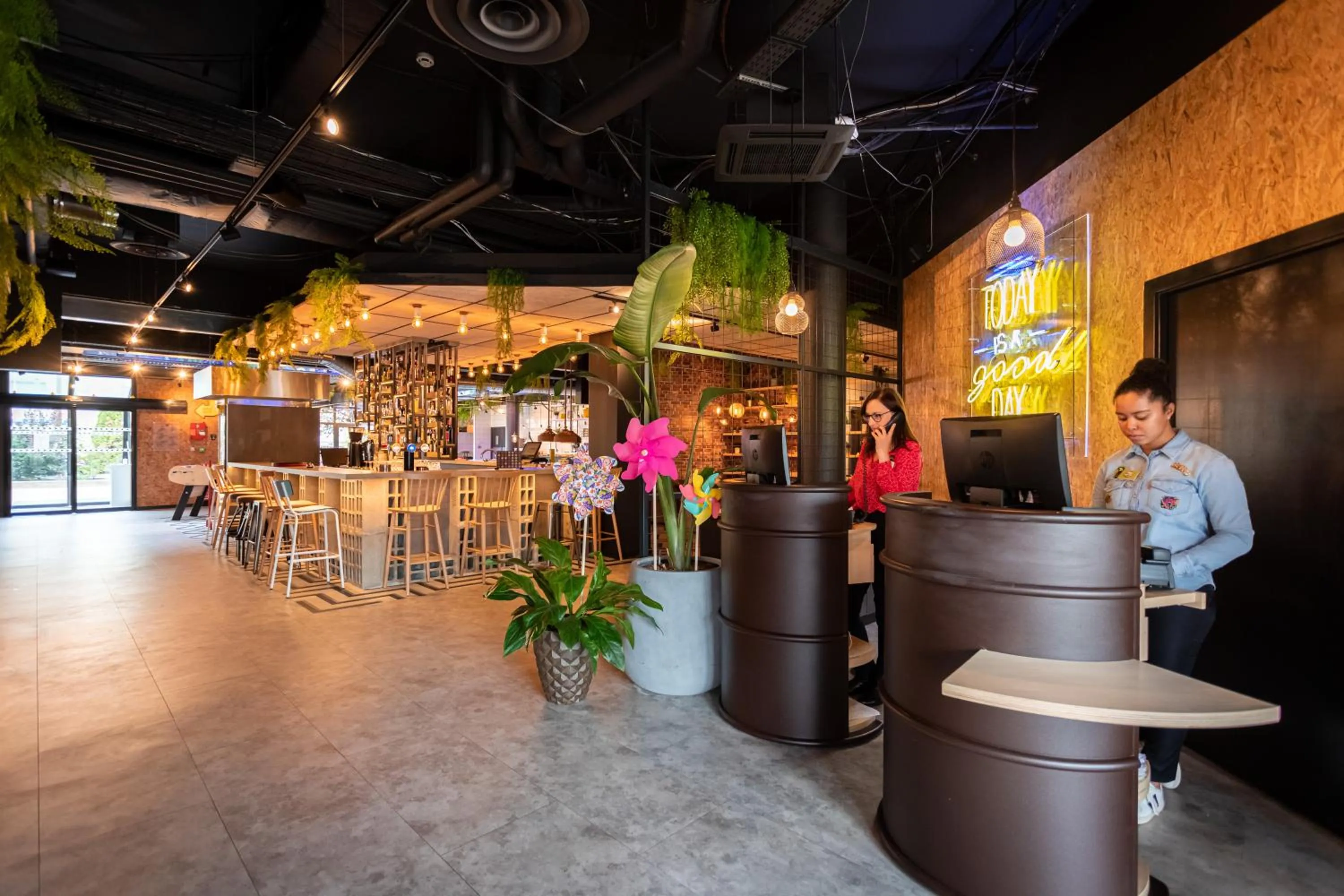 Lobby or reception in ibis Styles Strasbourg Nord Palais des Congrès