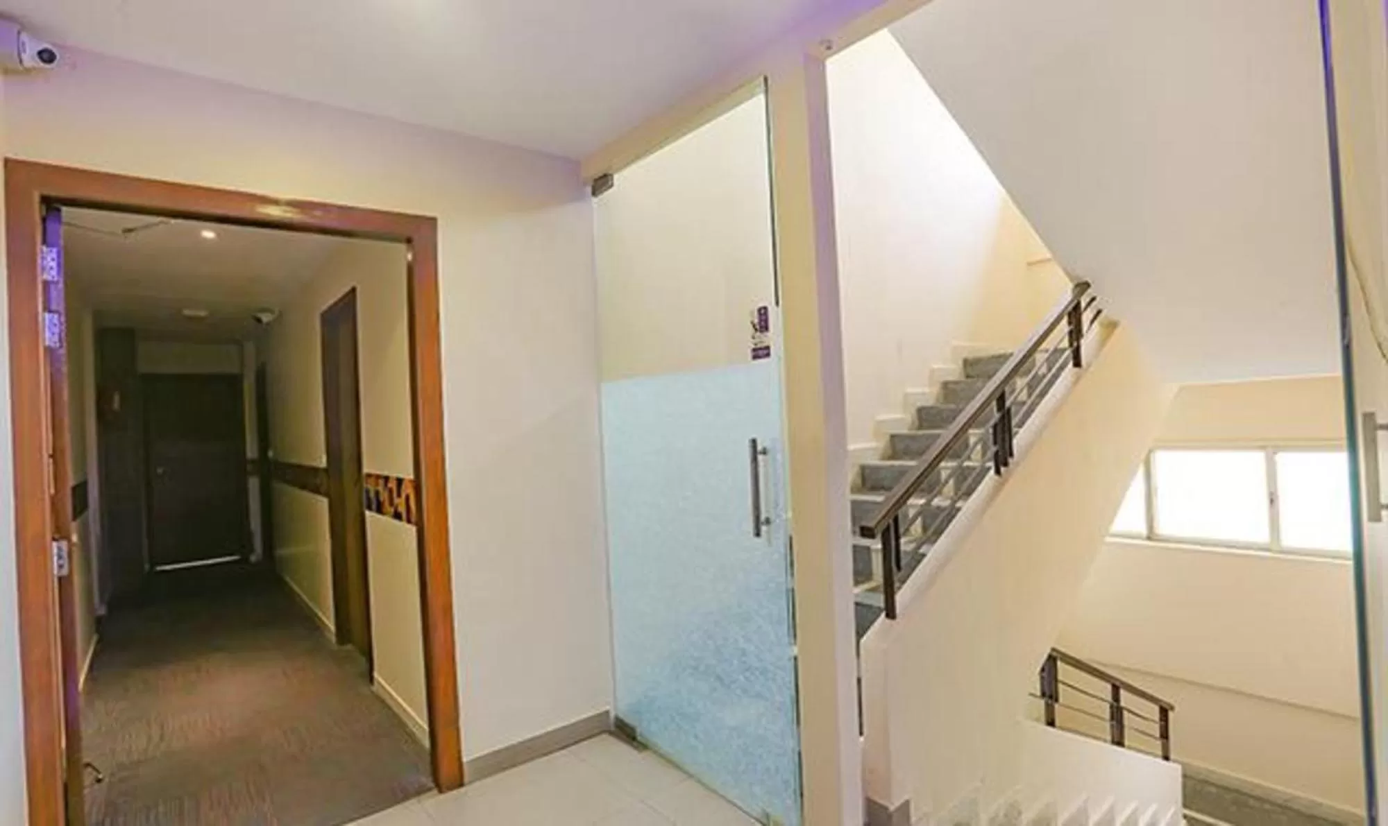 Lobby or reception in FabHotel Royal Mumbai International Airport