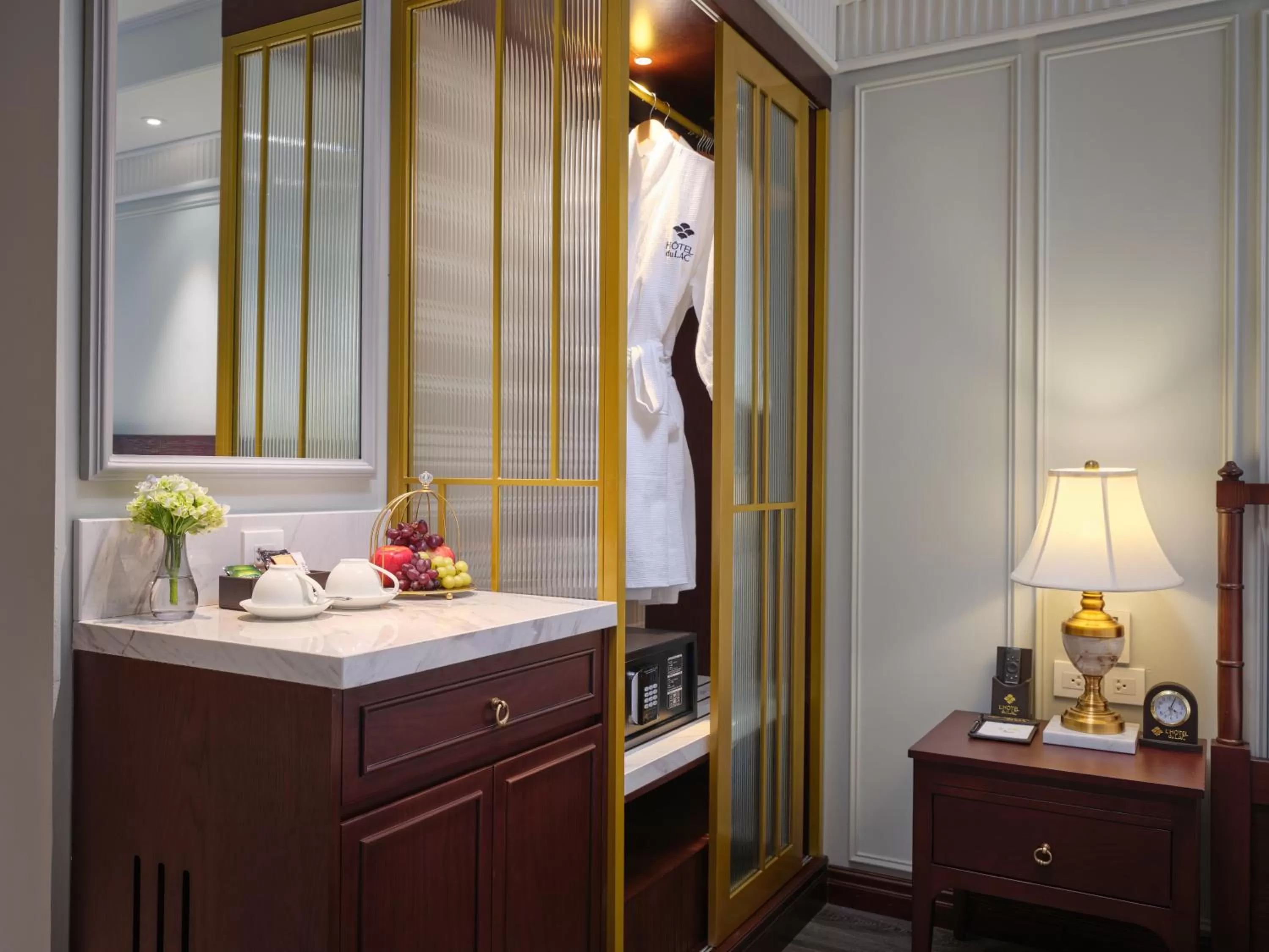 oven in GRAND HOTEL du LAC Hanoi