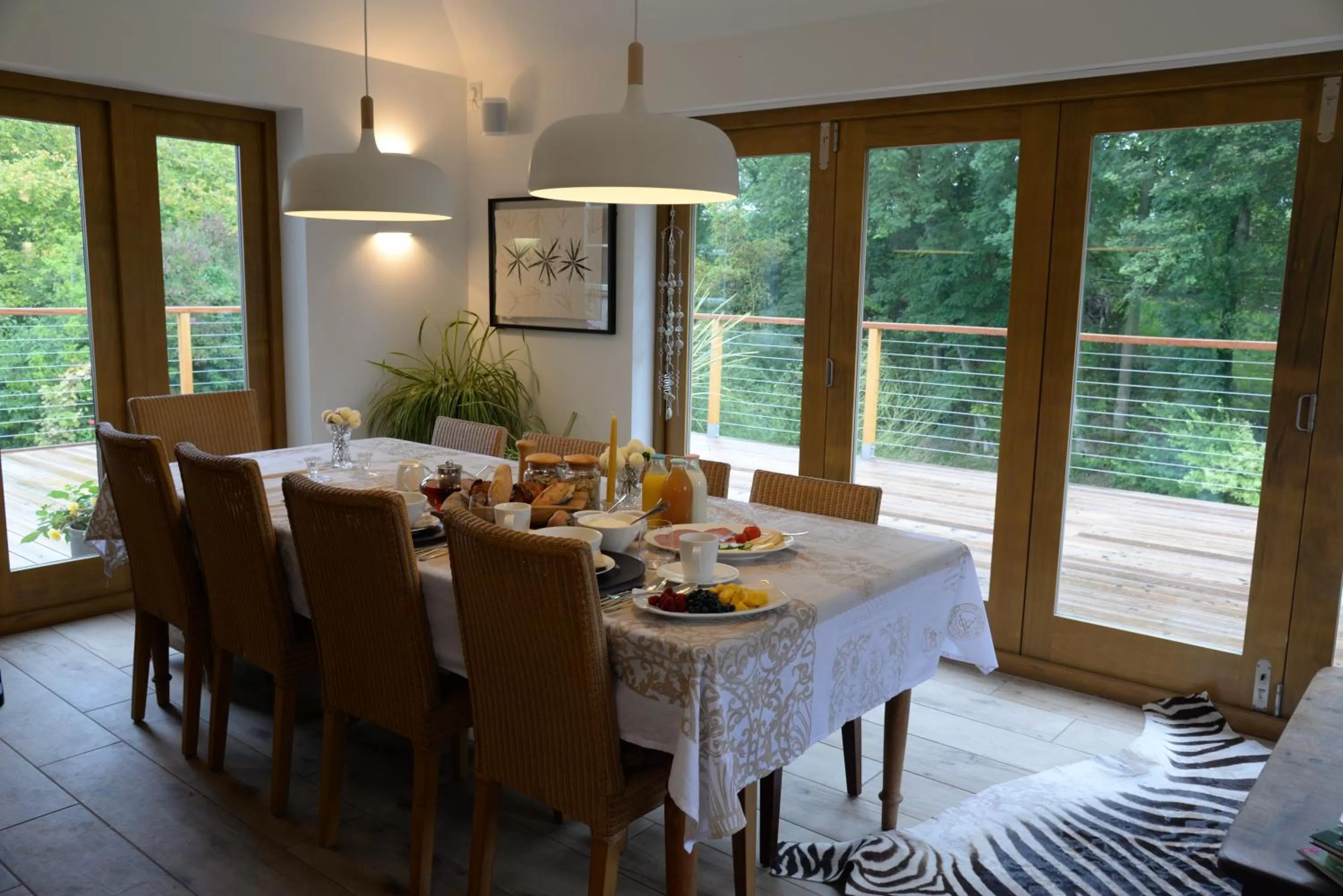 Food and drinks, Restaurant/Places to Eat in Thatchcombe B&B