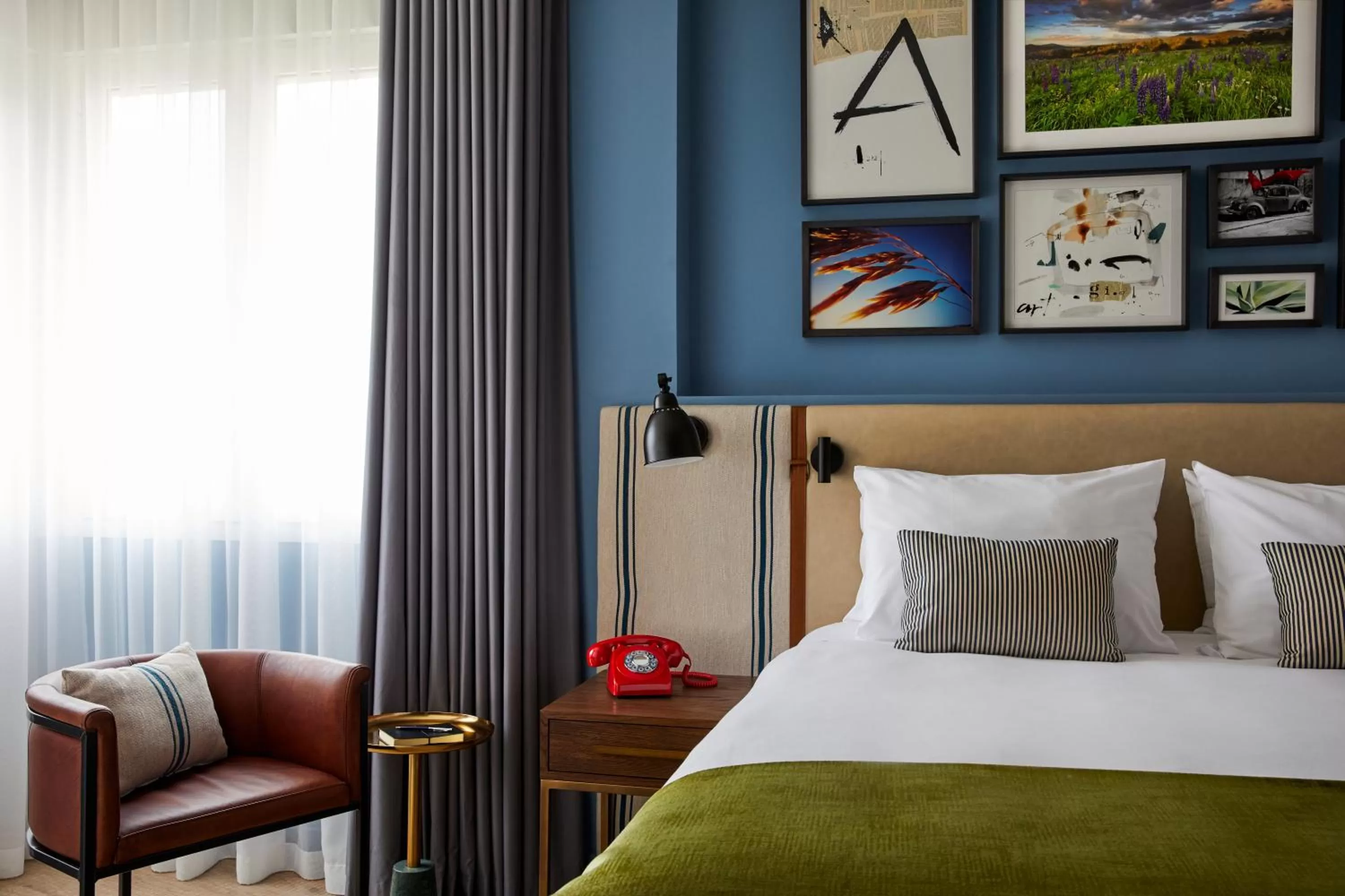 King Room - Mobility Access/Roll in Shower - Non-Smoking in Hotel Indigo Madrid - Princesa, an IHG Hotel