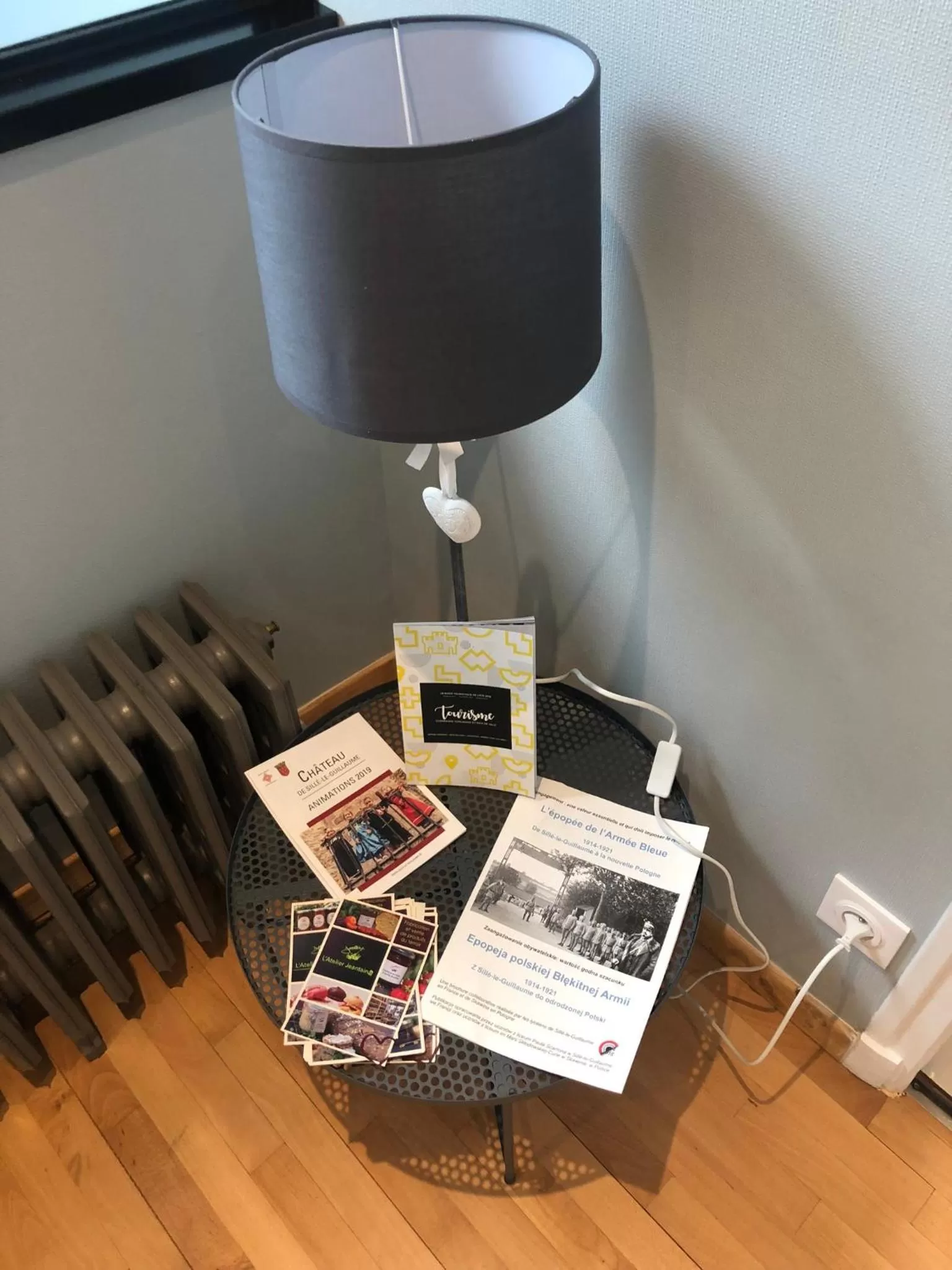 Business facilities in La Demeure