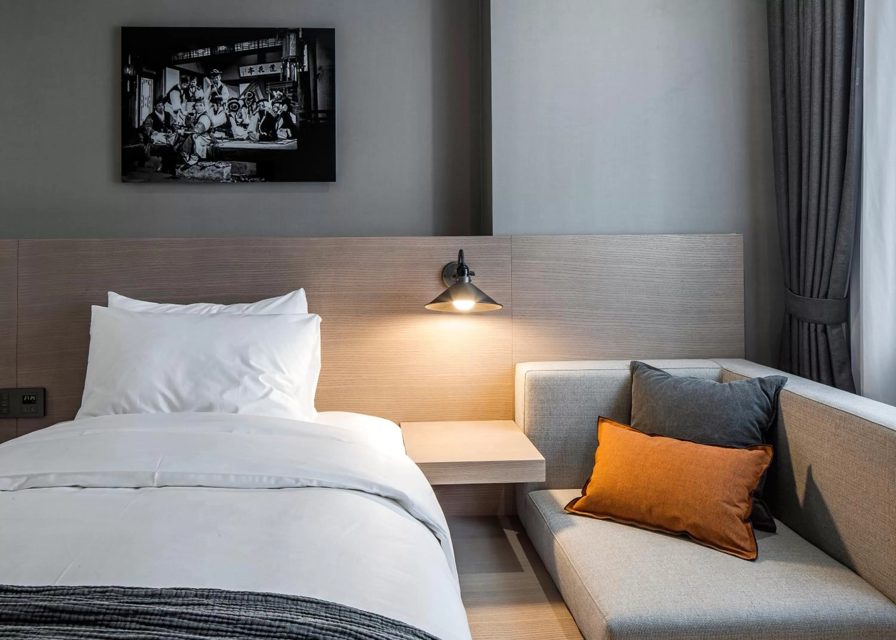 Bedroom, Bed in Hotel28 Myeongdong