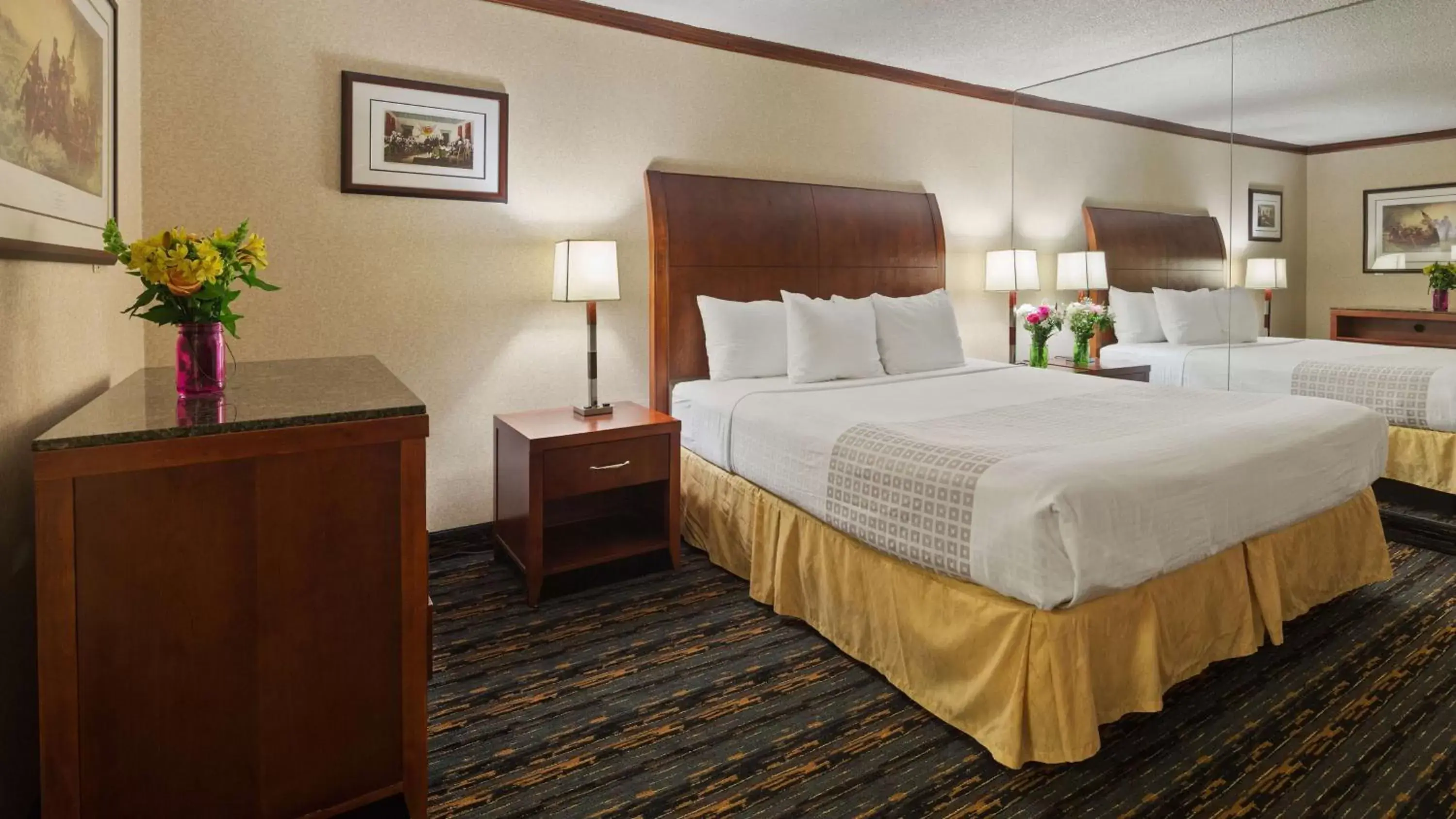 Two-Room King Suite with Sofa Bed - Non-Smoking in Best Western Fairfax City Two-Room King Suite with Sofa Bed - Non-Smoking in Best Western Fairfax City