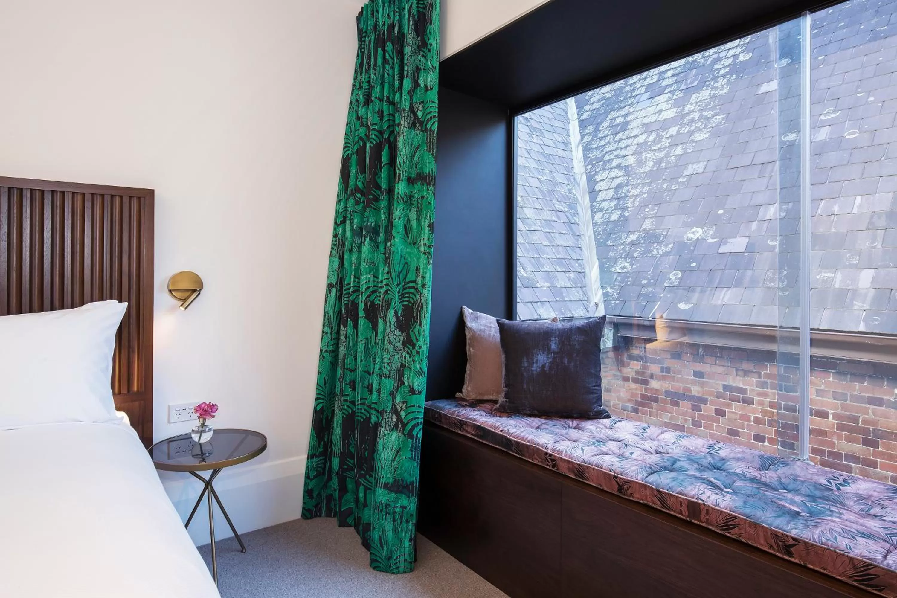 Nearby landmark, Bed in Crystalbrook Albion