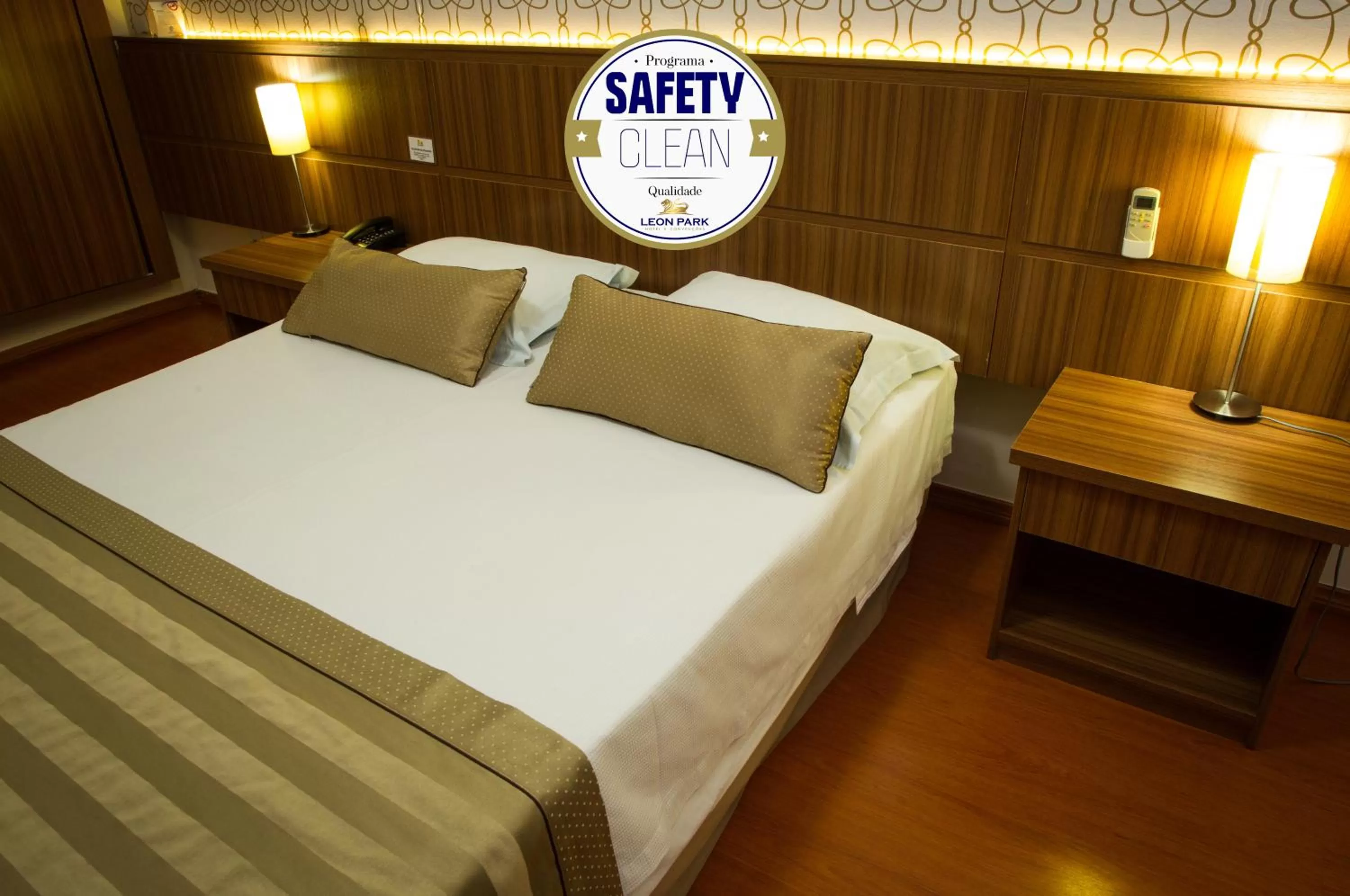 Deluxe Double Room - single occupancy in LEON PARK HOTEL e CONVENÇÕES - Melhor Custo Benefício