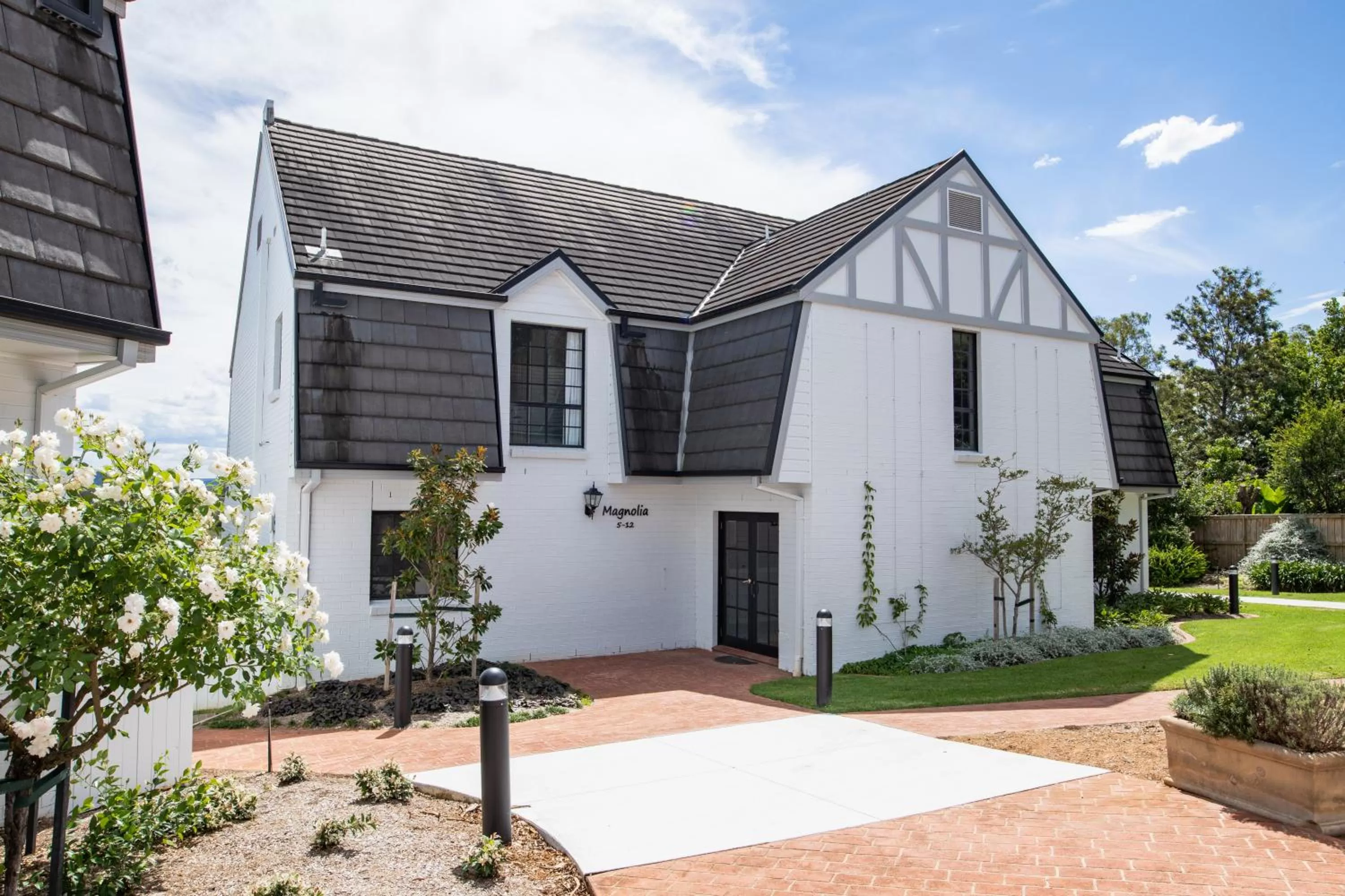 Property building in Camden Valley Inn