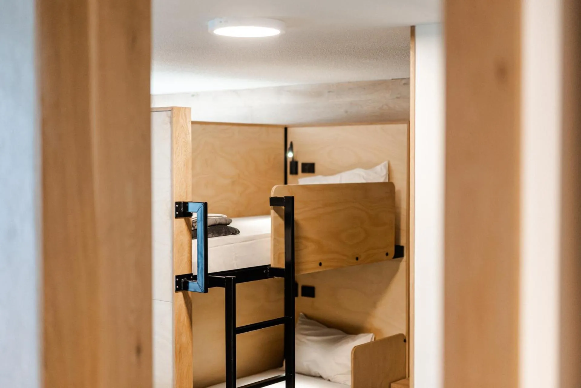 Bed in Bunk Surfers Paradise International Backpacker Hostel